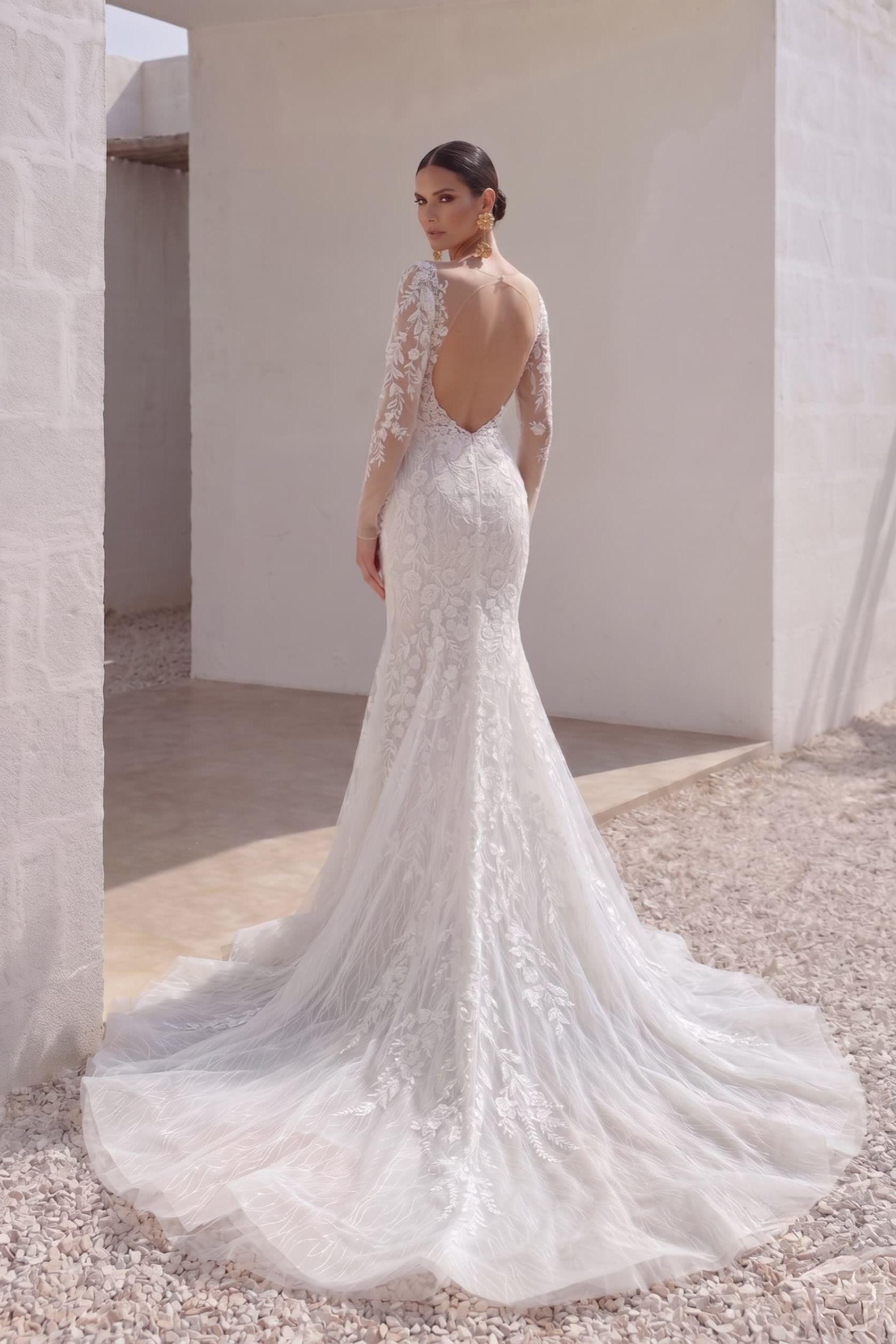 Trumpet-Mermaid Chapel Train Lace Tulle Wedding Dress CW3152