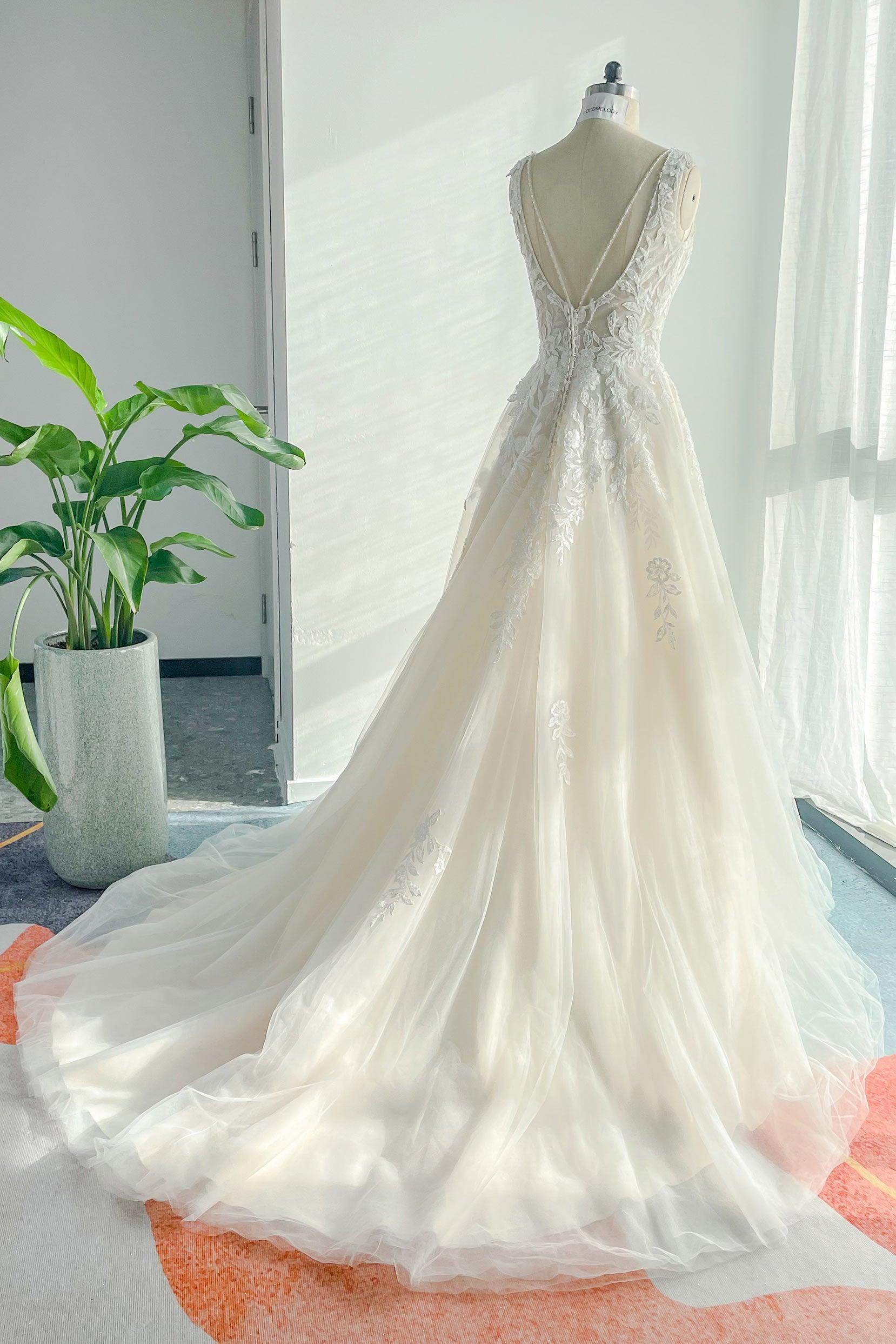 A-Line Court Train Lace Tulle Wedding Dress CW3153