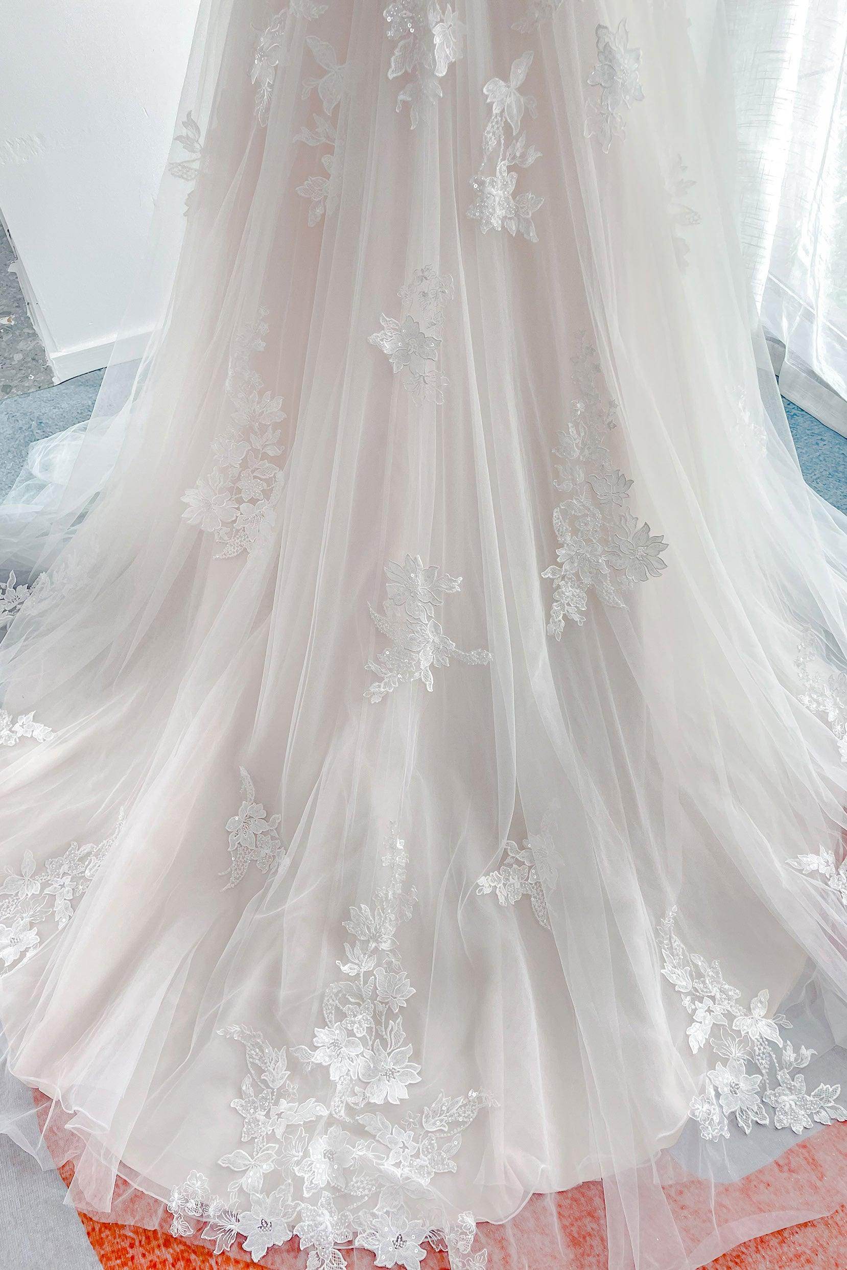 A-Line Court Train Lace Tulle Wedding Dress CW3156