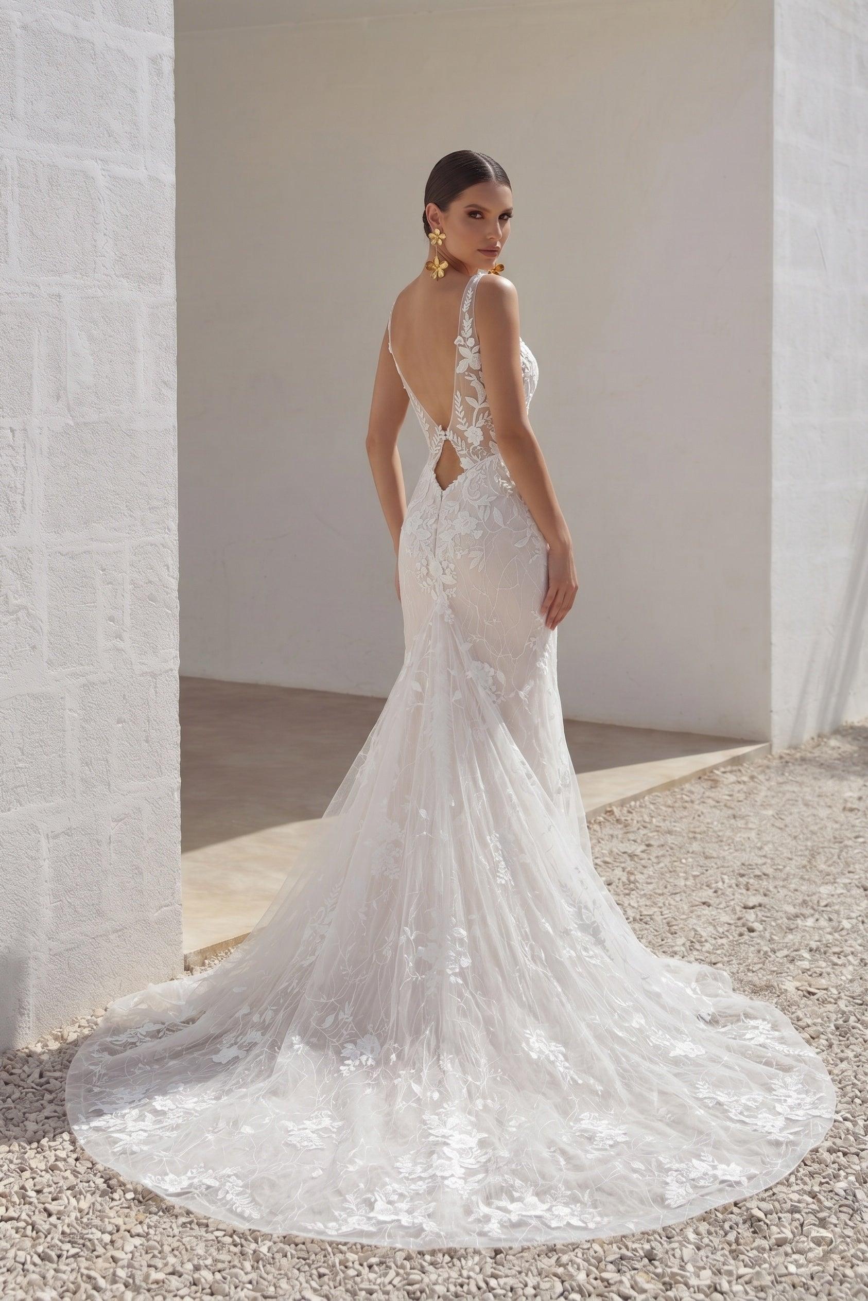 Trumpet-Mermaid Chapel Train Lace Tulle Wedding Dress CW3230