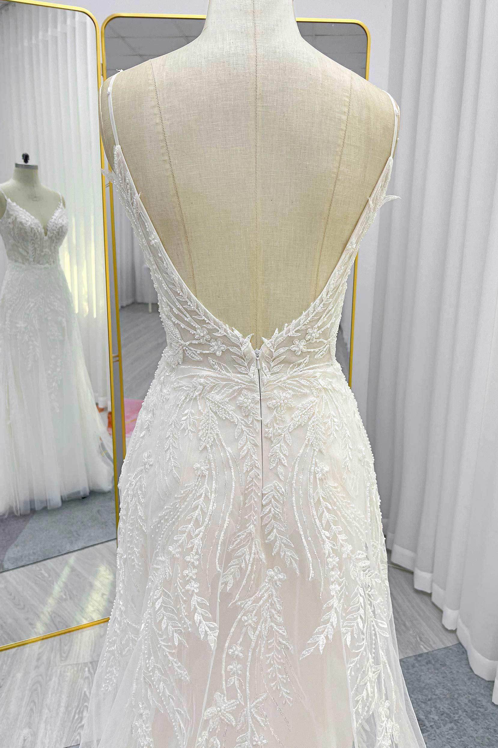 A-Line Court Train Lace Tulle Wedding Dress CW3243