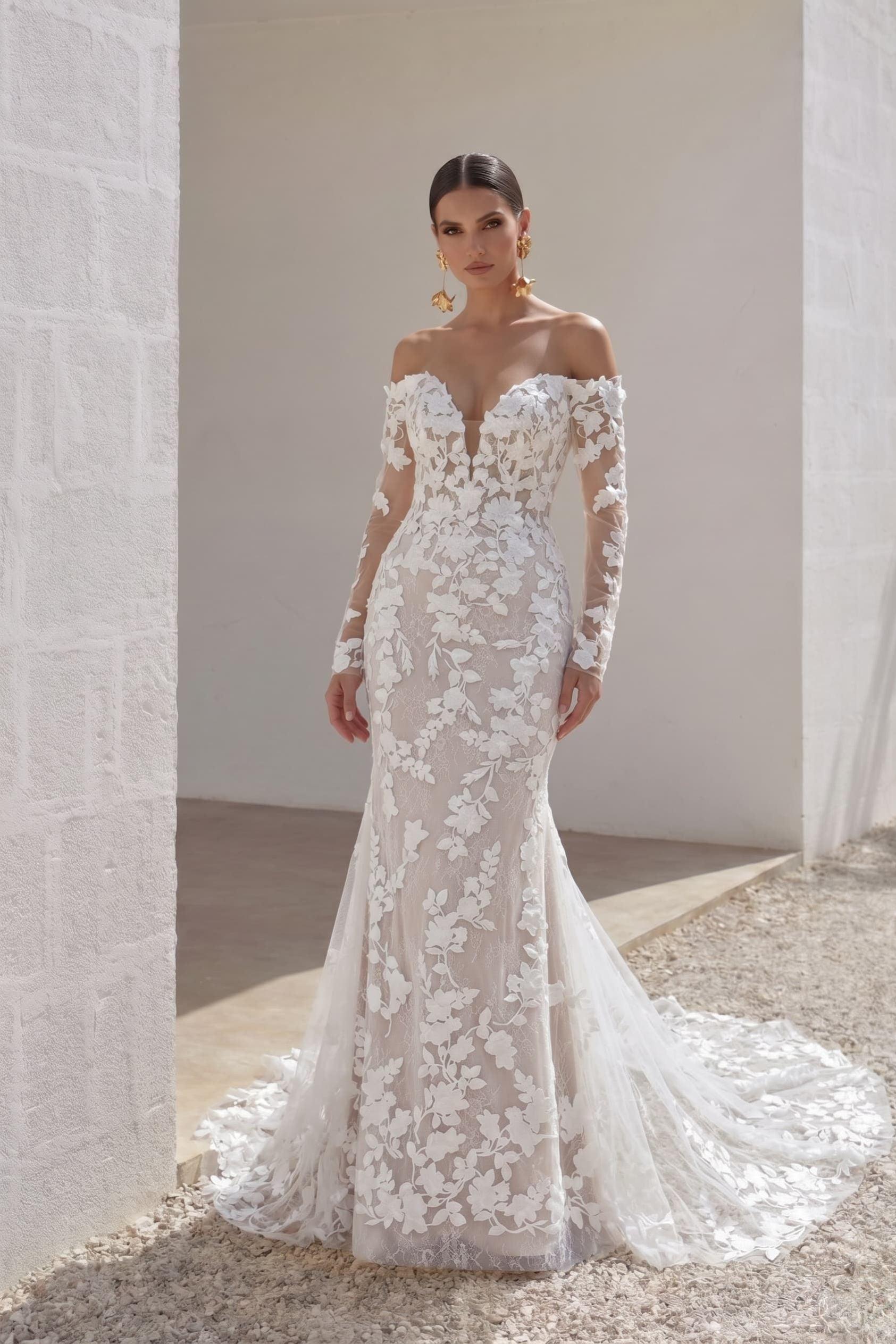 Trumpet-Mermaid Court Train Lace Tulle Wedding Dress CW3250