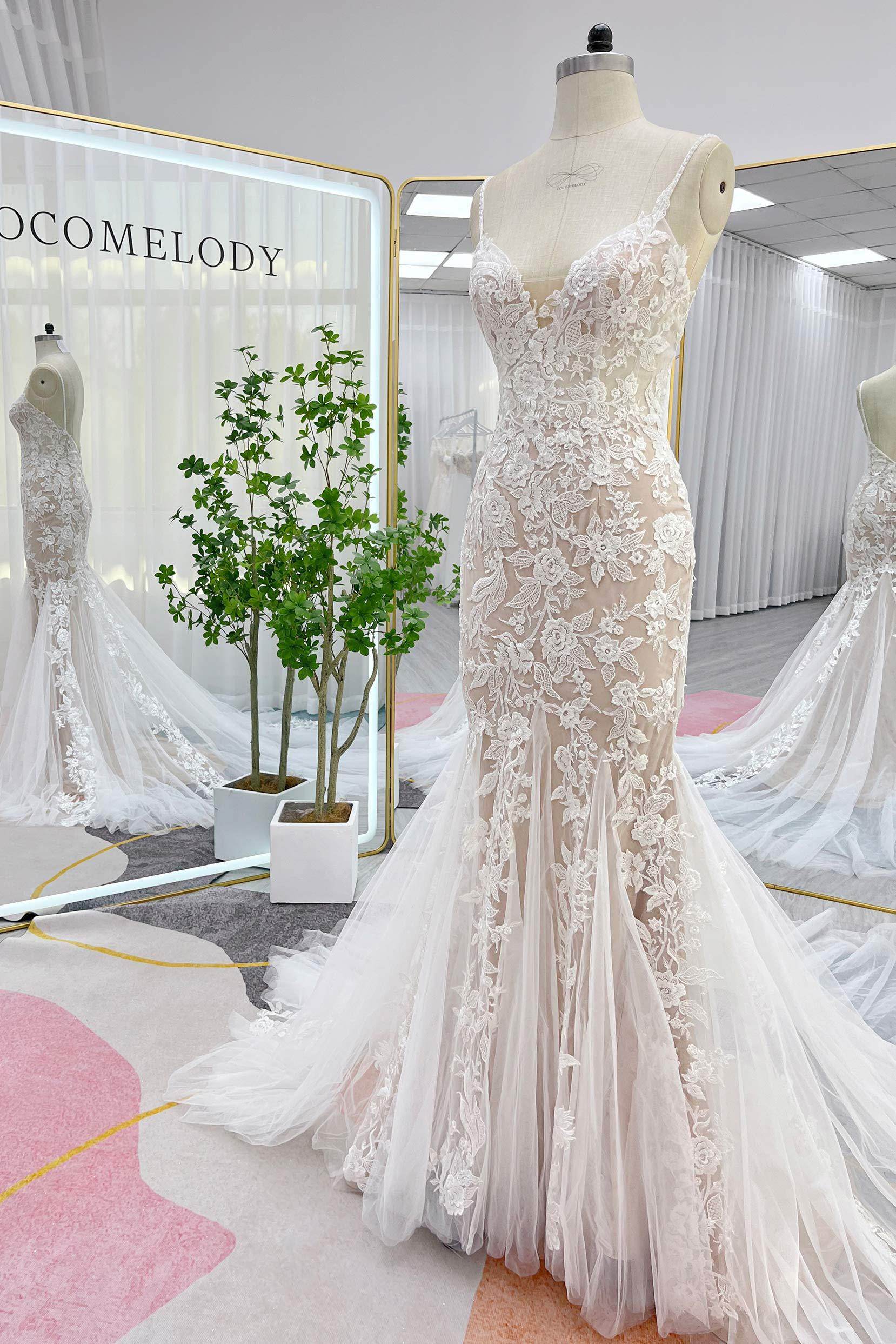 Trumpet-Mermaid Chapel Train Lace Tulle Wedding Dress CW3276