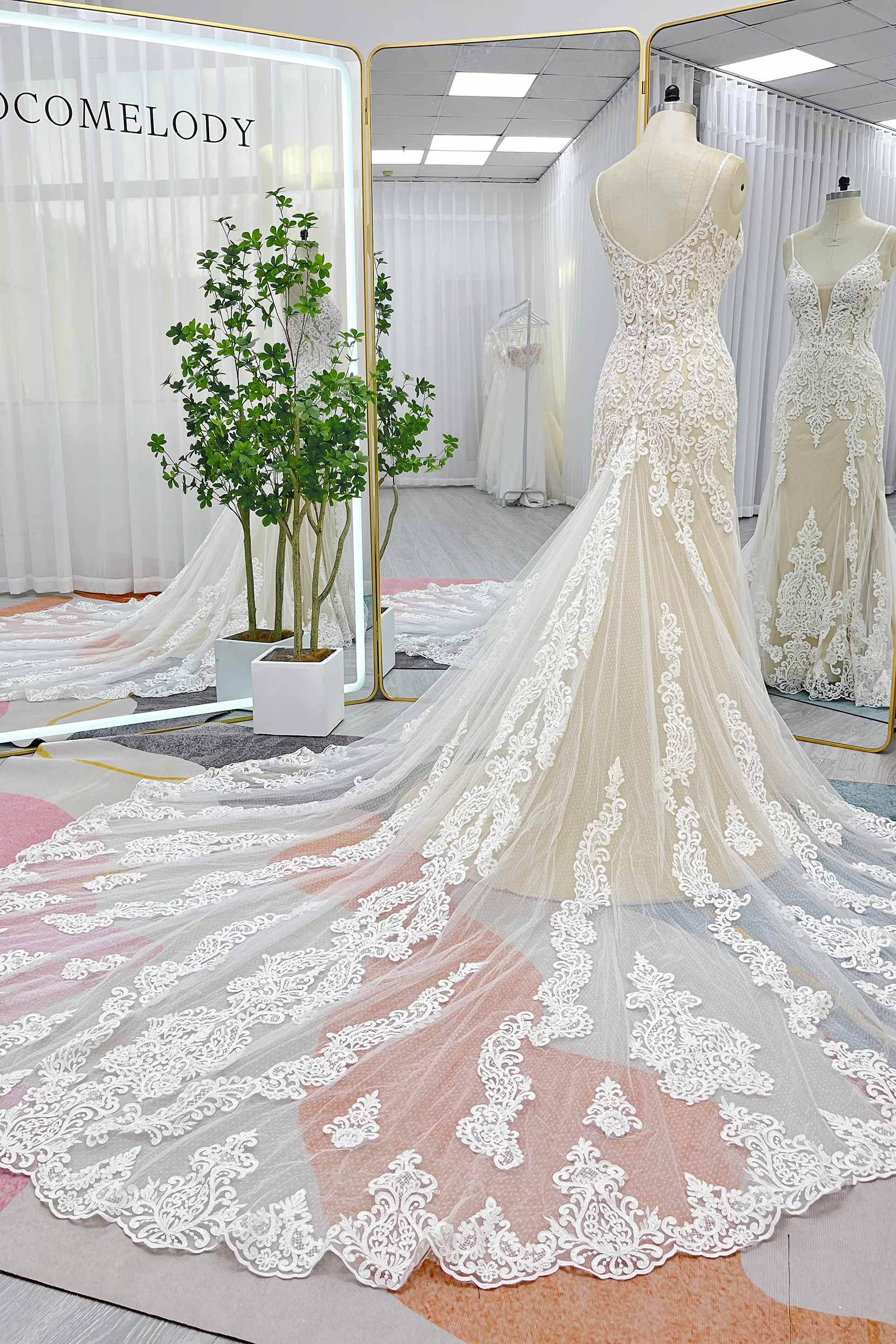 Trumpet-Mermaid Chapel Train Lace Tulle Wedding Dress CW3277