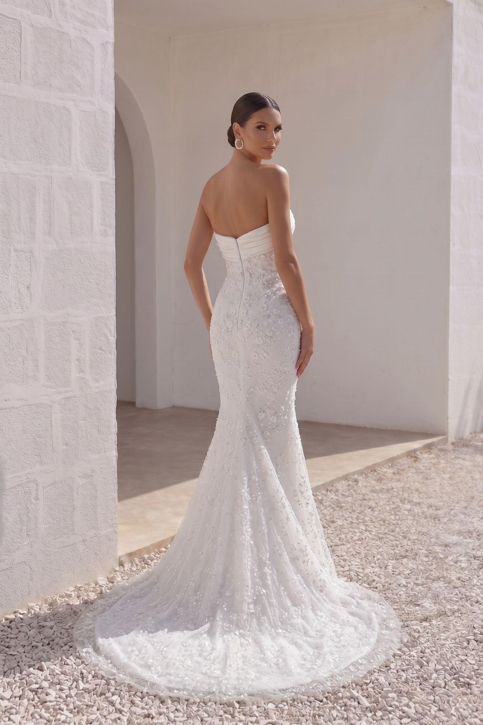 Trumpet-Mermaid Court Train Lace Satin Wedding Dress CW3280