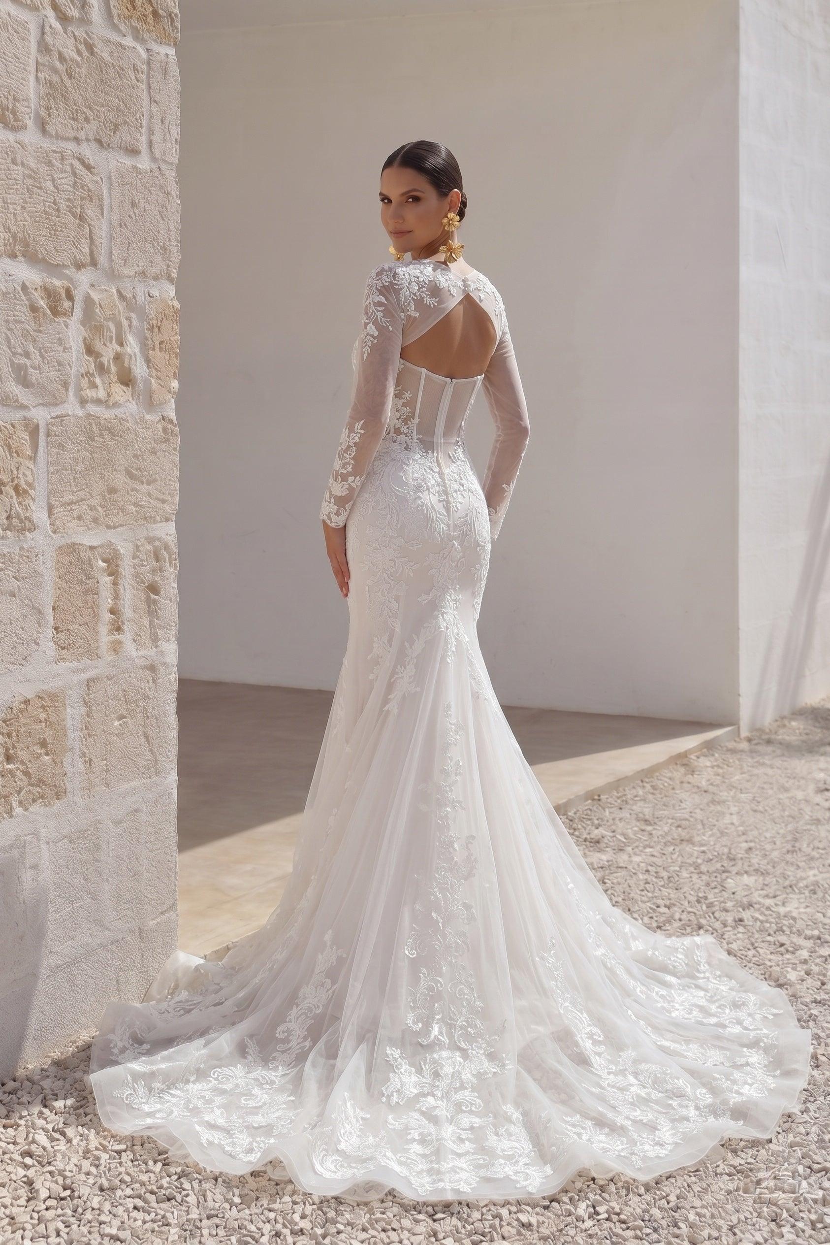 Trumpet-Mermaid Chapel Train Lace Tulle Wedding Dress CW3282