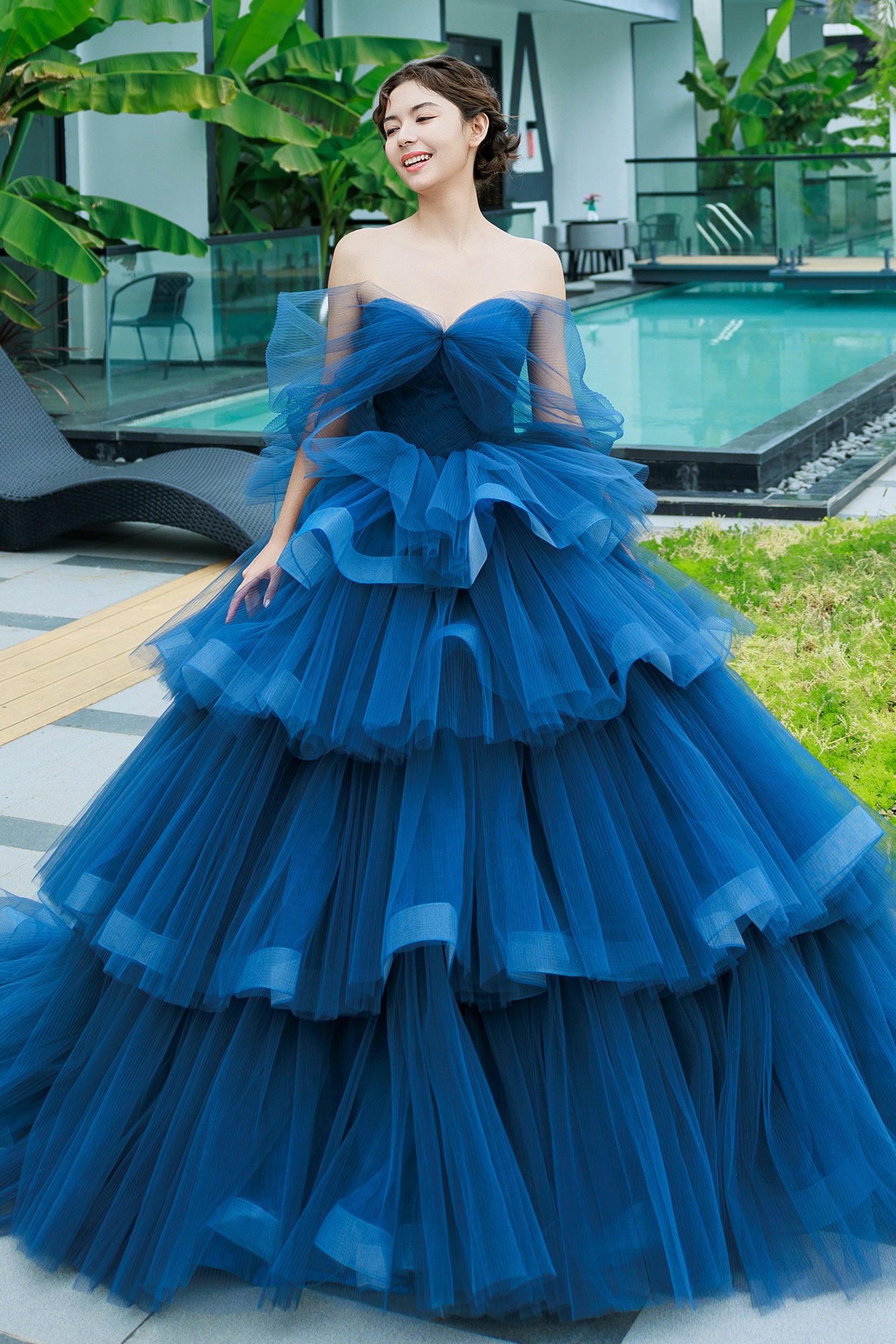 Ball Gown Court Train Tulle Wedding Dress CW3298