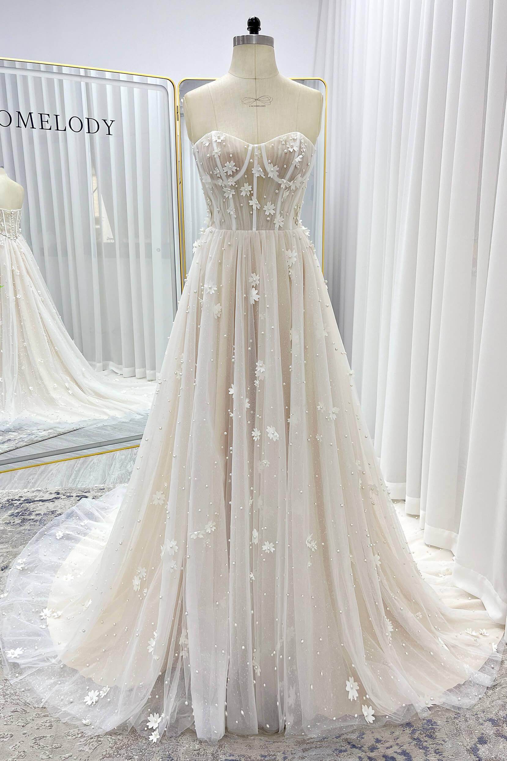 A-Line Court Train Tulle Wedding Dress CW3341
