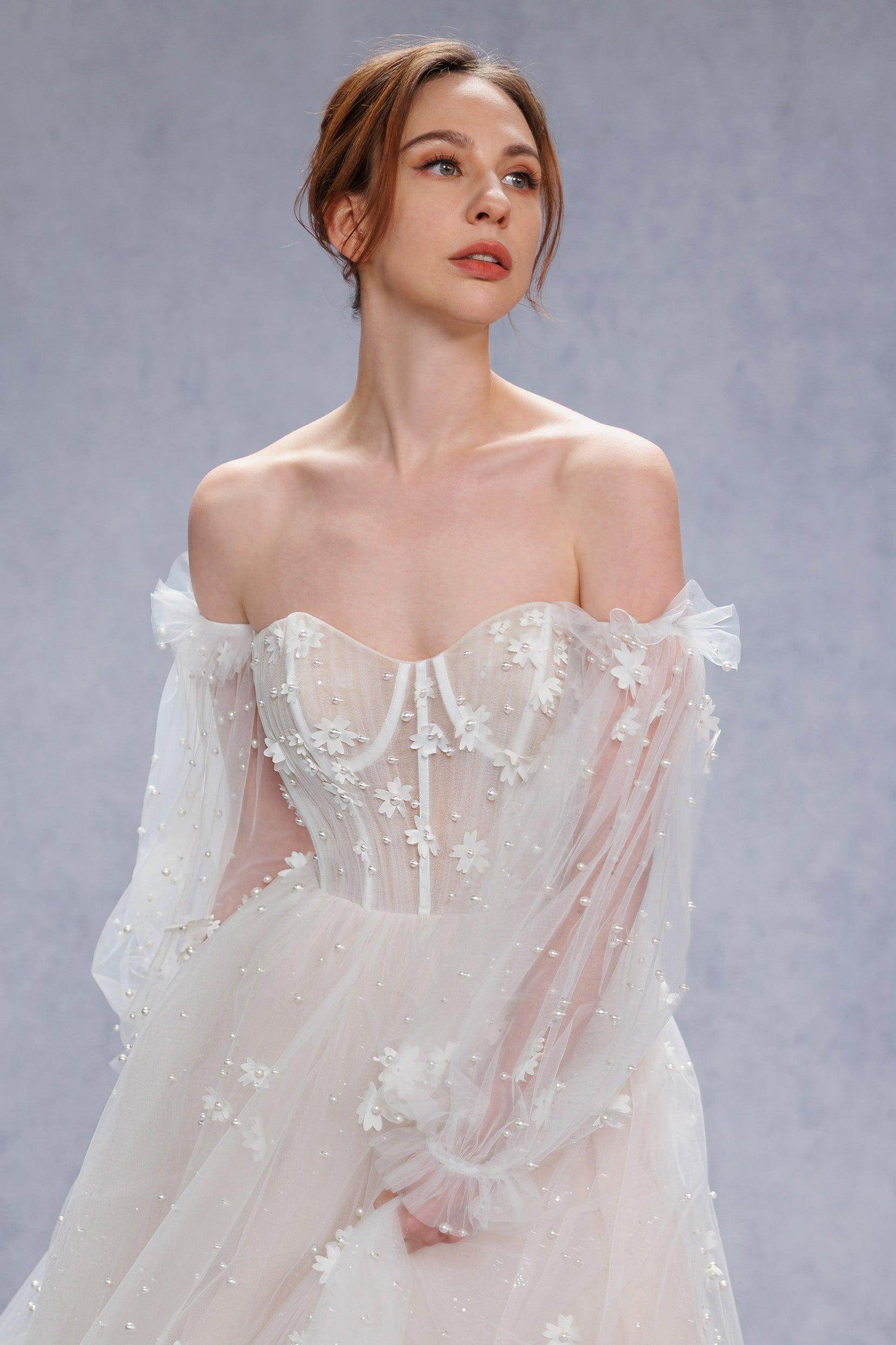 A-Line Court Train Tulle Wedding Dress CW3341
