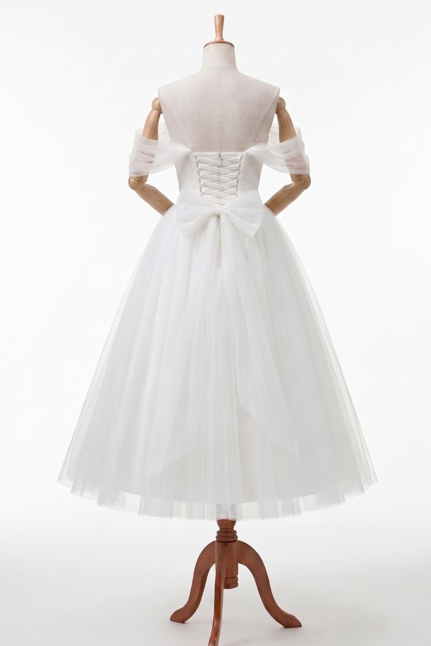 Off-The-Shoulder Sleeveless Tulle Little White Dress CW3387