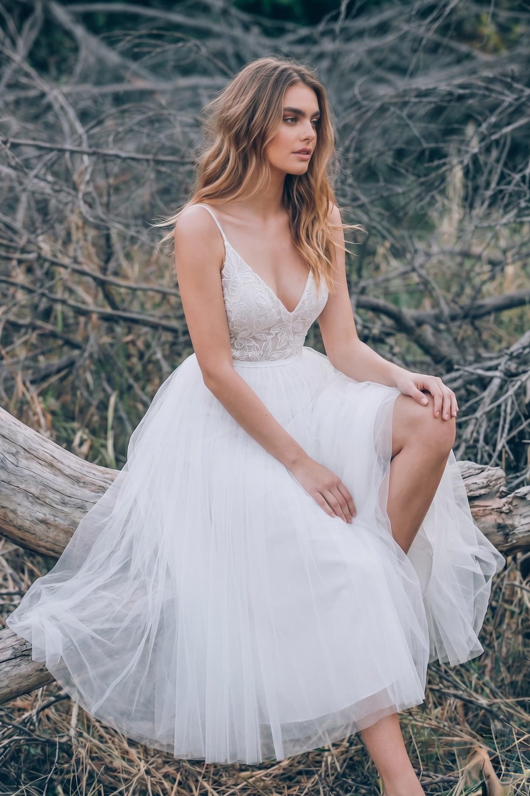 Boho Lace Tea-Length Backless Dress for Reception CW3396