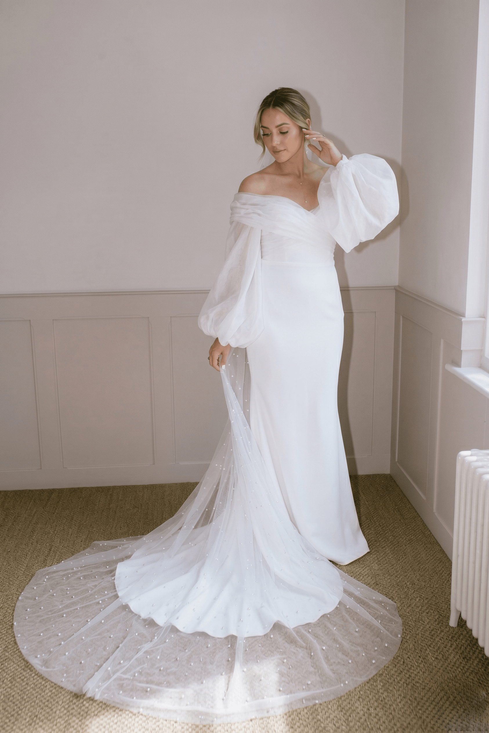 Mermaid Sweep-Brush Train Elastic Cloth Wedding Dress CW3460