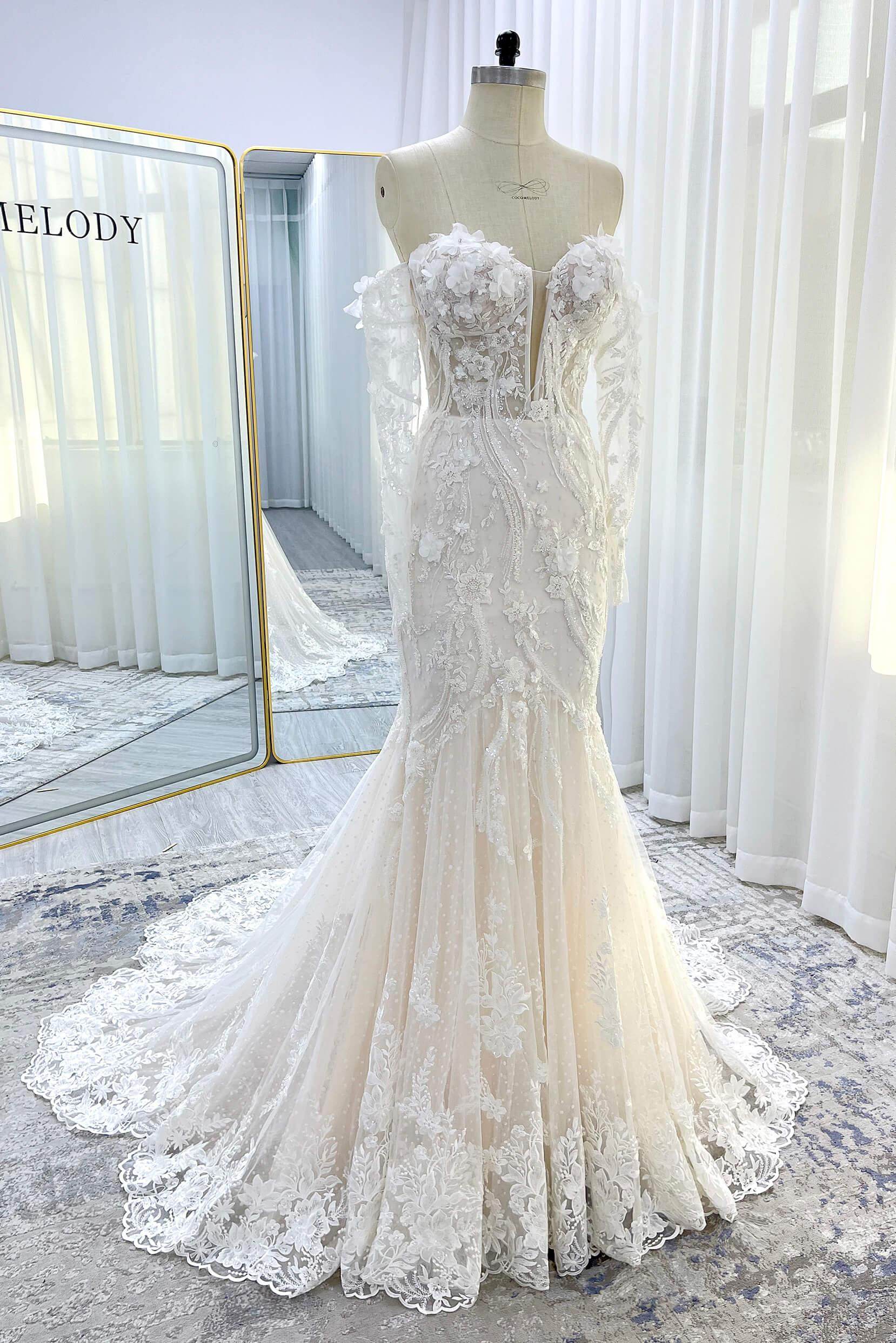 Trumpet-Mermaid Court Train Lace Tulle Wedding Dress CW3536