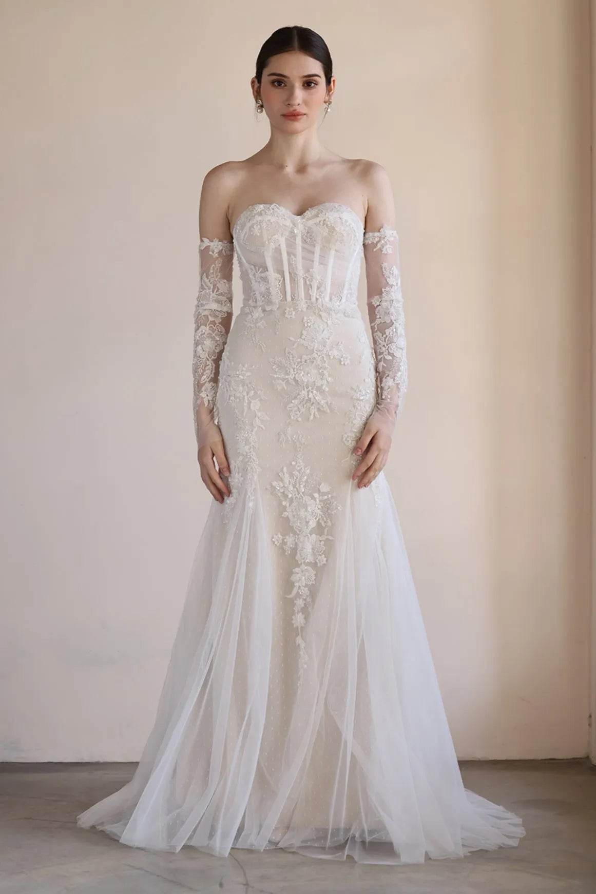 Trumpet-Mermaid Court Train Lace Tulle Wedding Dress CW3544
