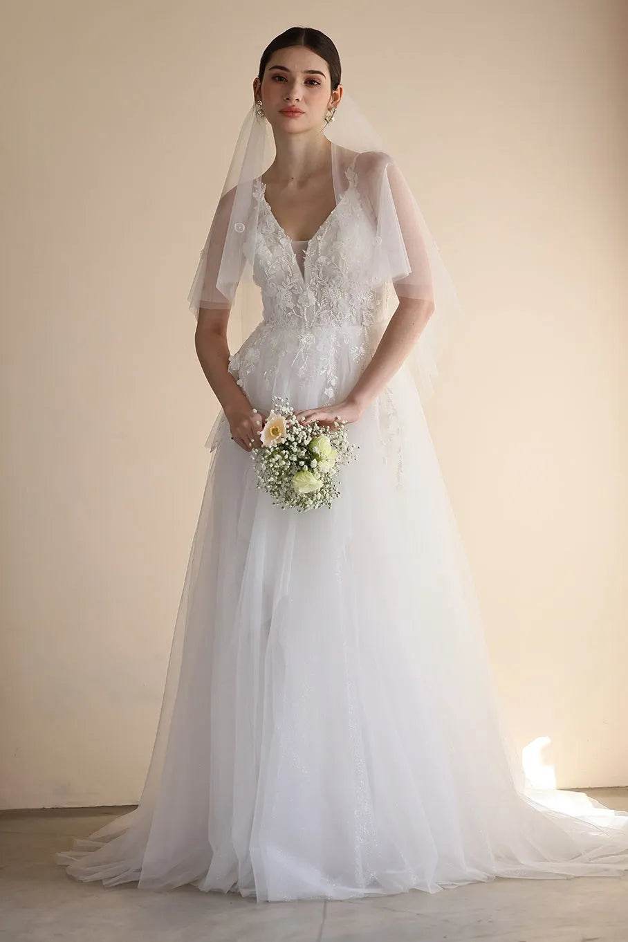 A-Line Sweep-Brush Train Lace Tulle Wedding Dress CW3550