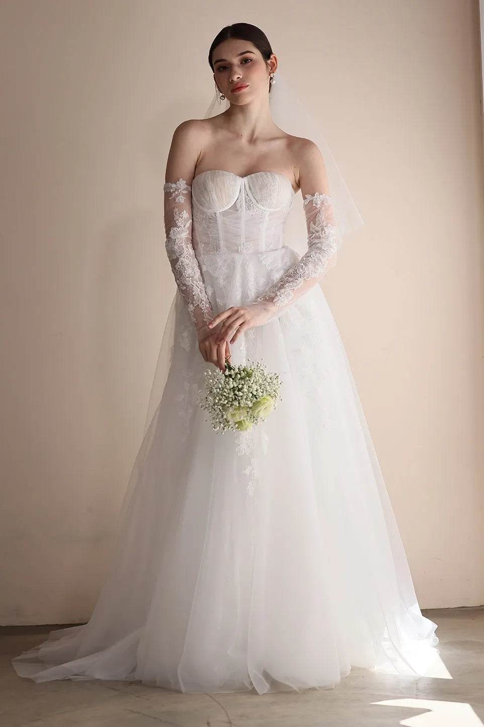 A-Line Sweep-Brush Train Lace Tulle Wedding Dress CW3552