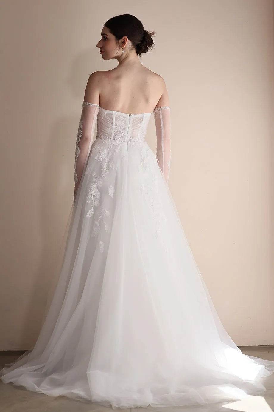 A-Line Sweep-Brush Train Lace Tulle Wedding Dress CW3552