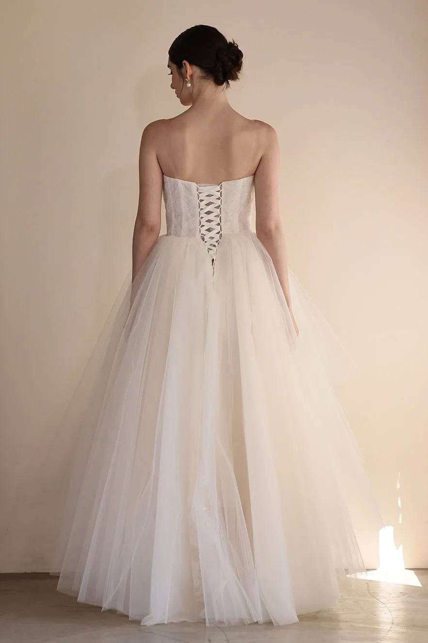 A-Line Floor Length Lace Tulle Wedding Dress CW3554