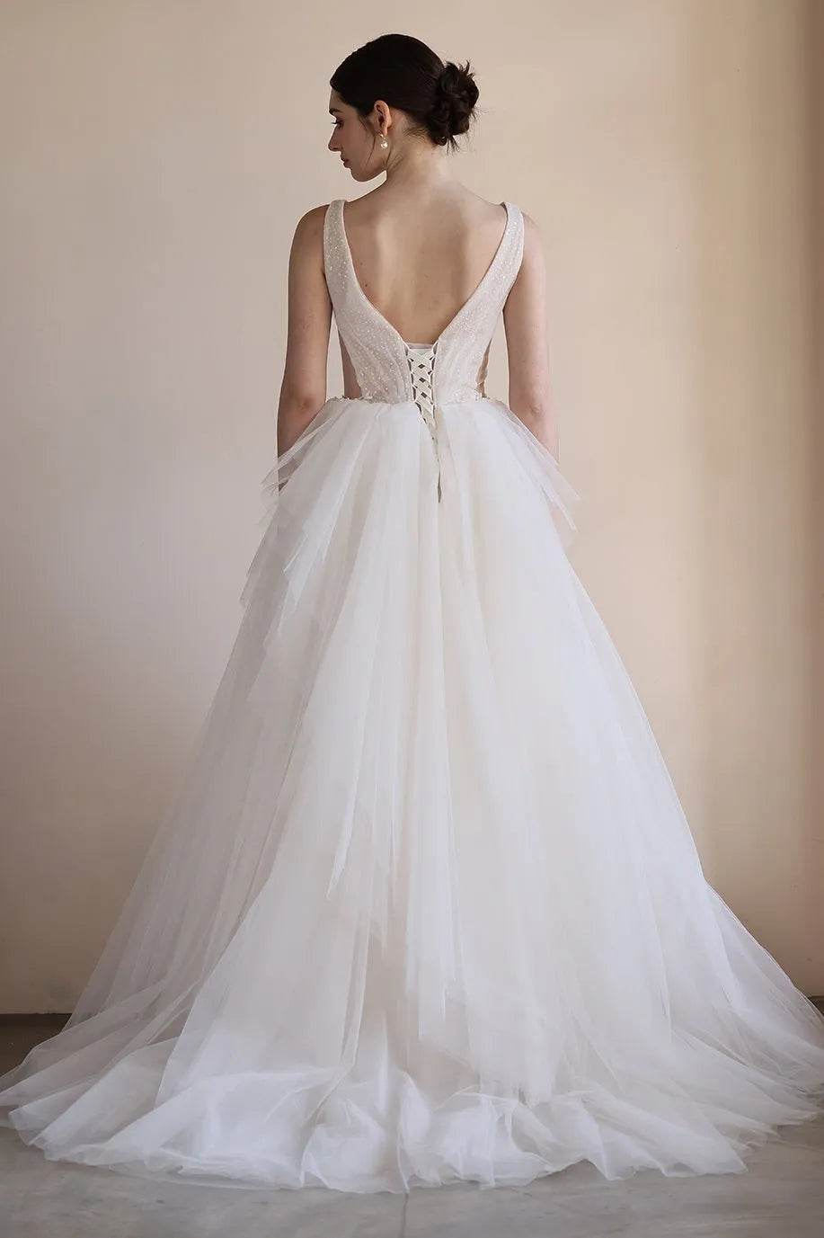 A-Line Sweep-Brush Train Lace Tulle Wedding Dress CW3555