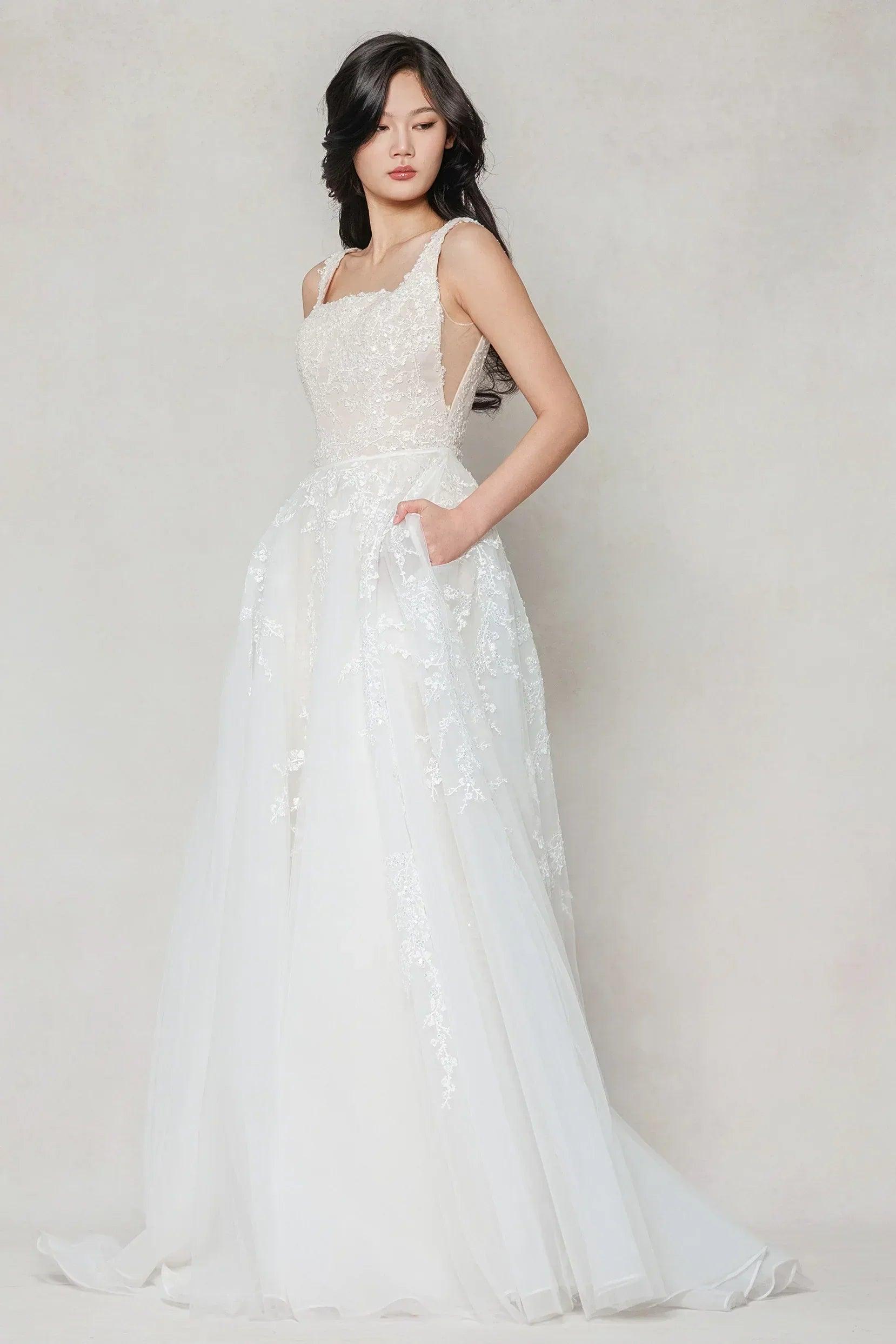 A-Line Sweep-Brush Train Tulle Wedding Dress CW3589