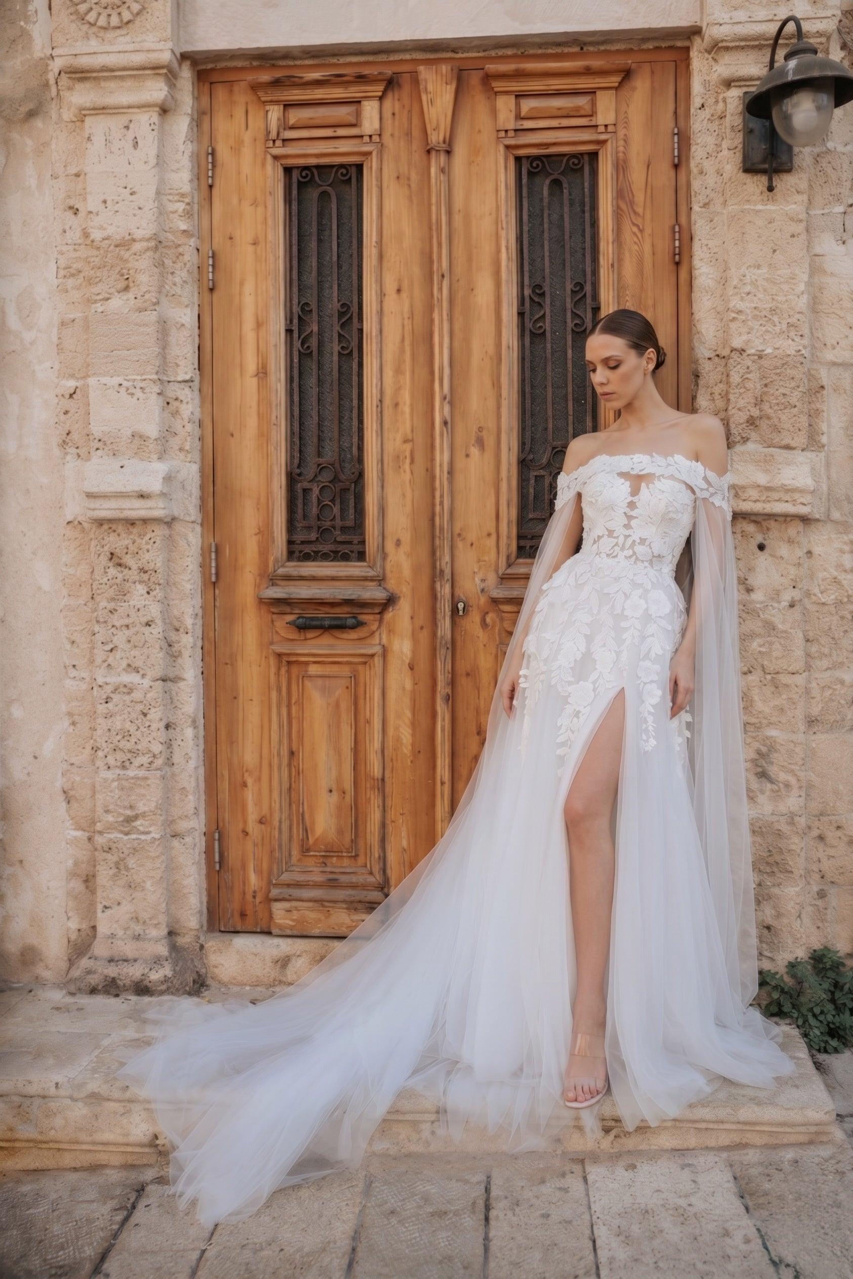 A-Line Sweep-Brush Train Tulle Wedding Dress CW3590