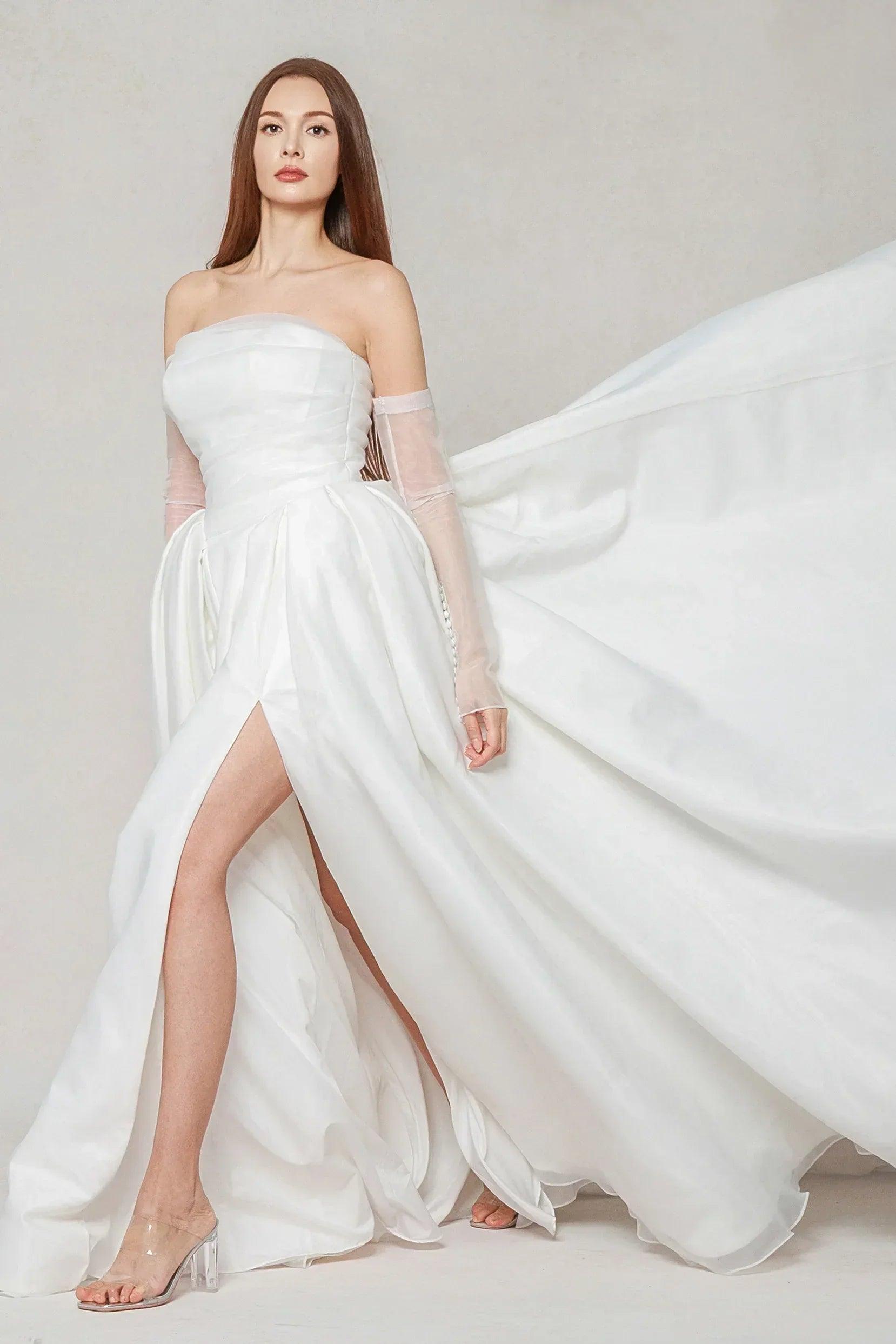 Ball Gown Chapel Train Organza Wedding Dress CW3591