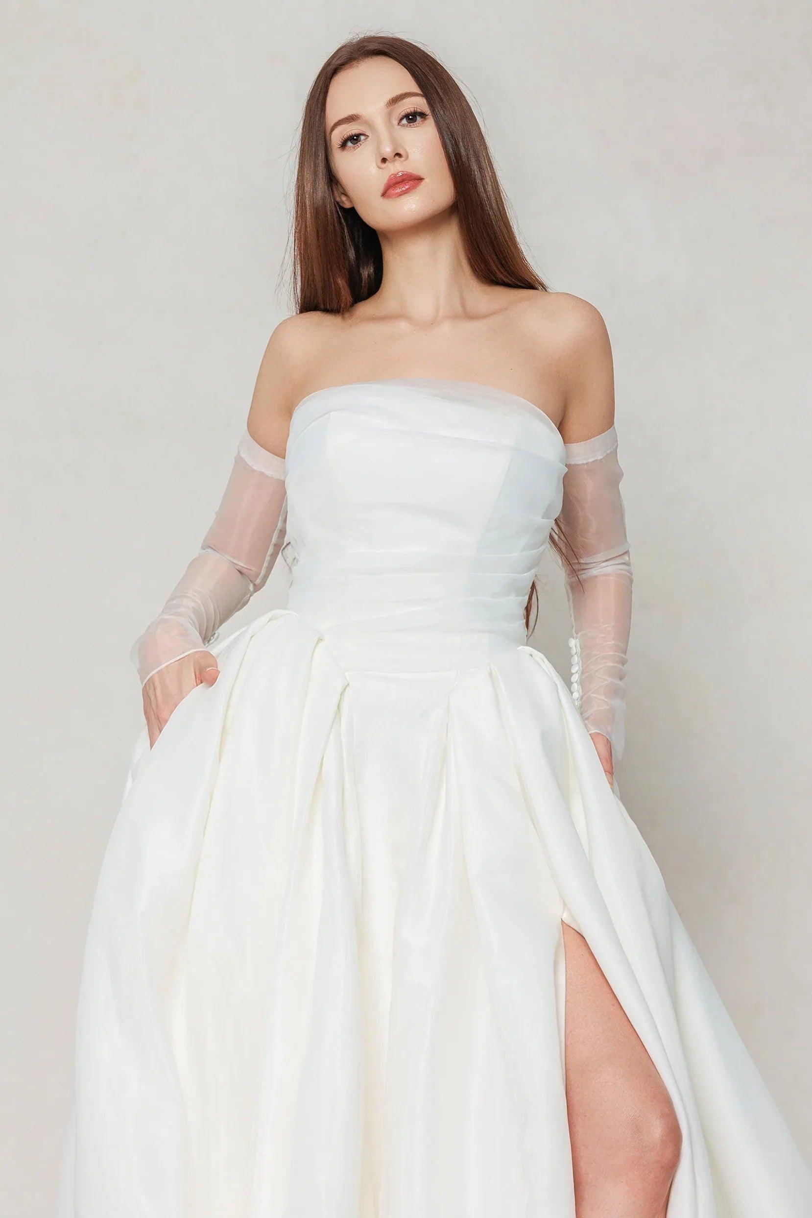 Ball Gown Chapel Train Organza Wedding Dress CW3591