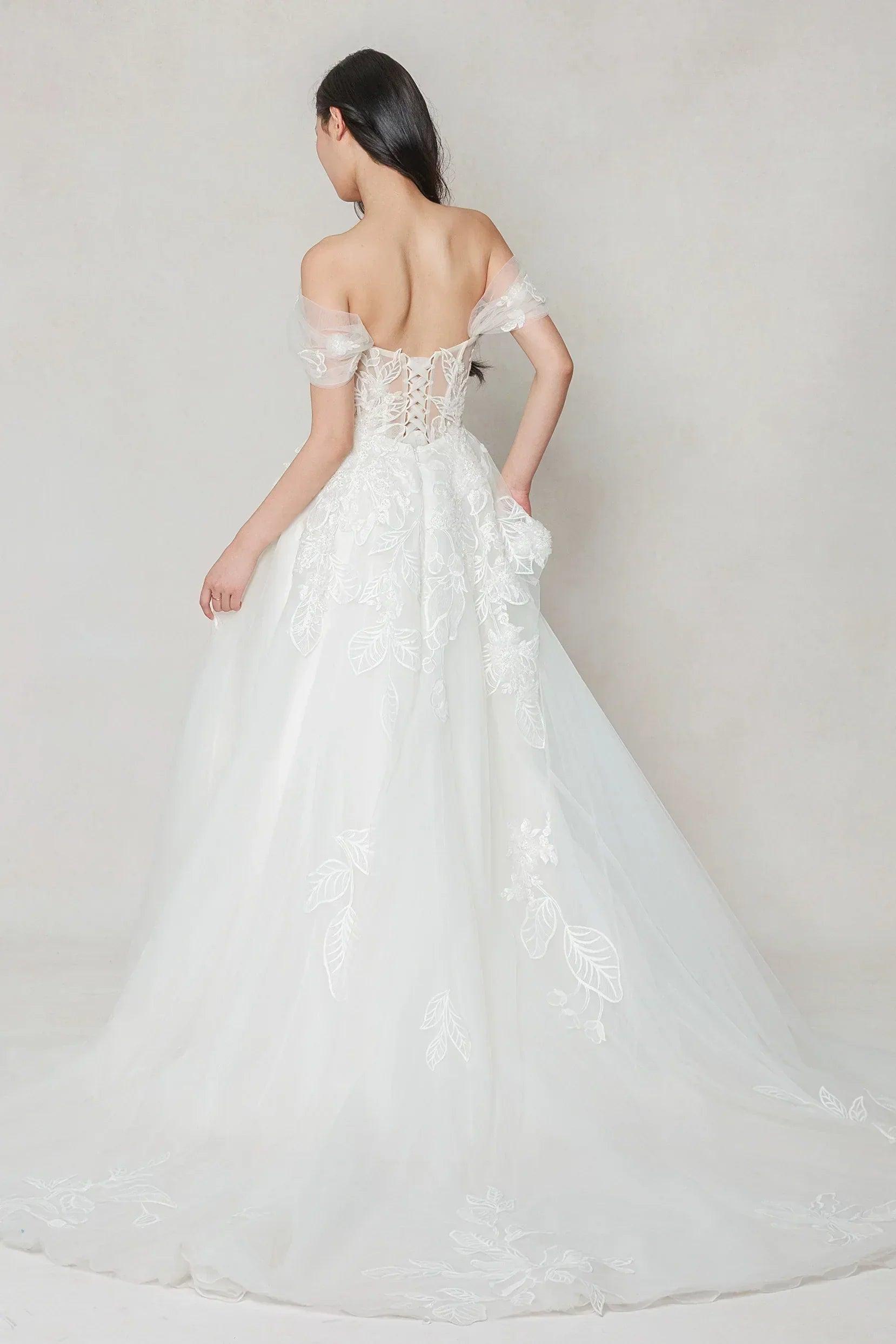 A-Line Court Train Tulle Wedding Dress CW3614