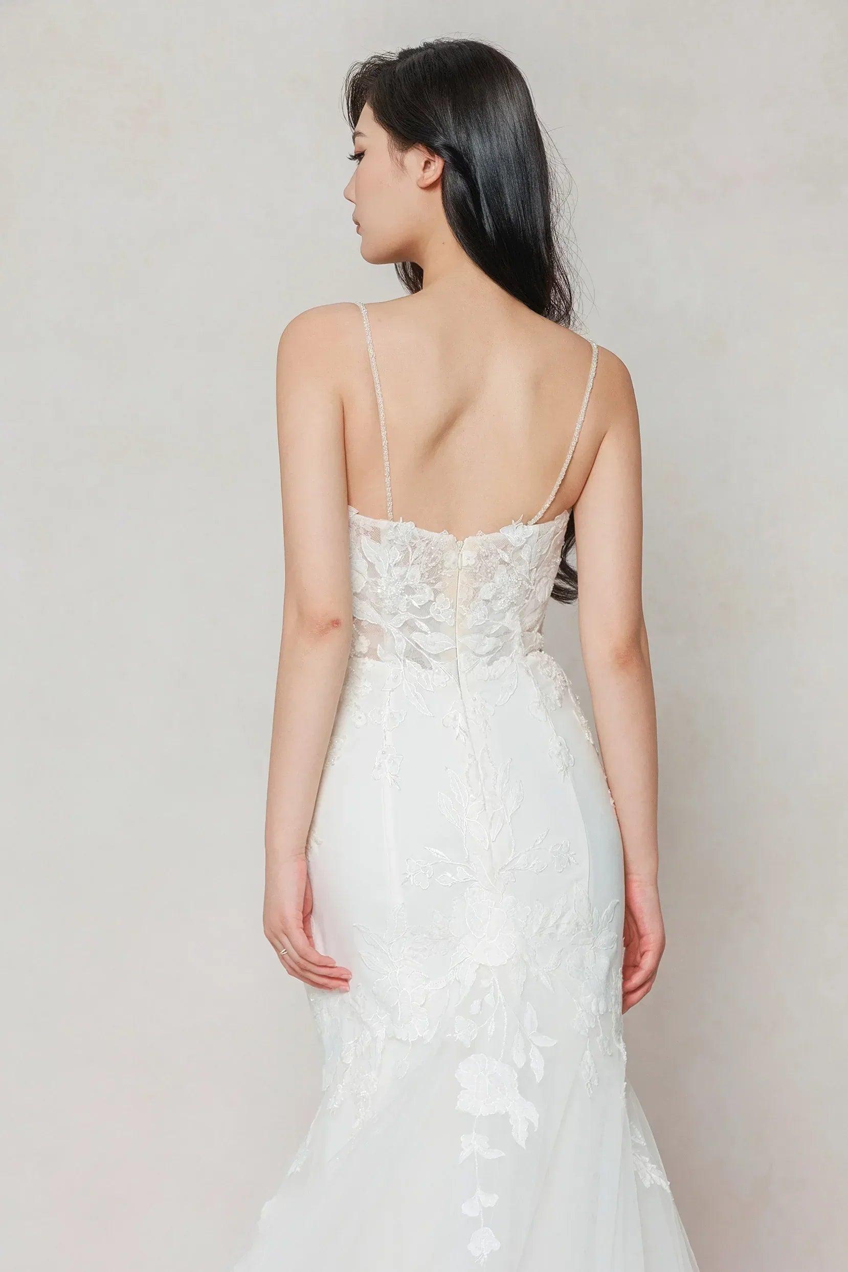 Trumpet-Mermaid Court Train Stretch Satin Wedding Dress CW3616