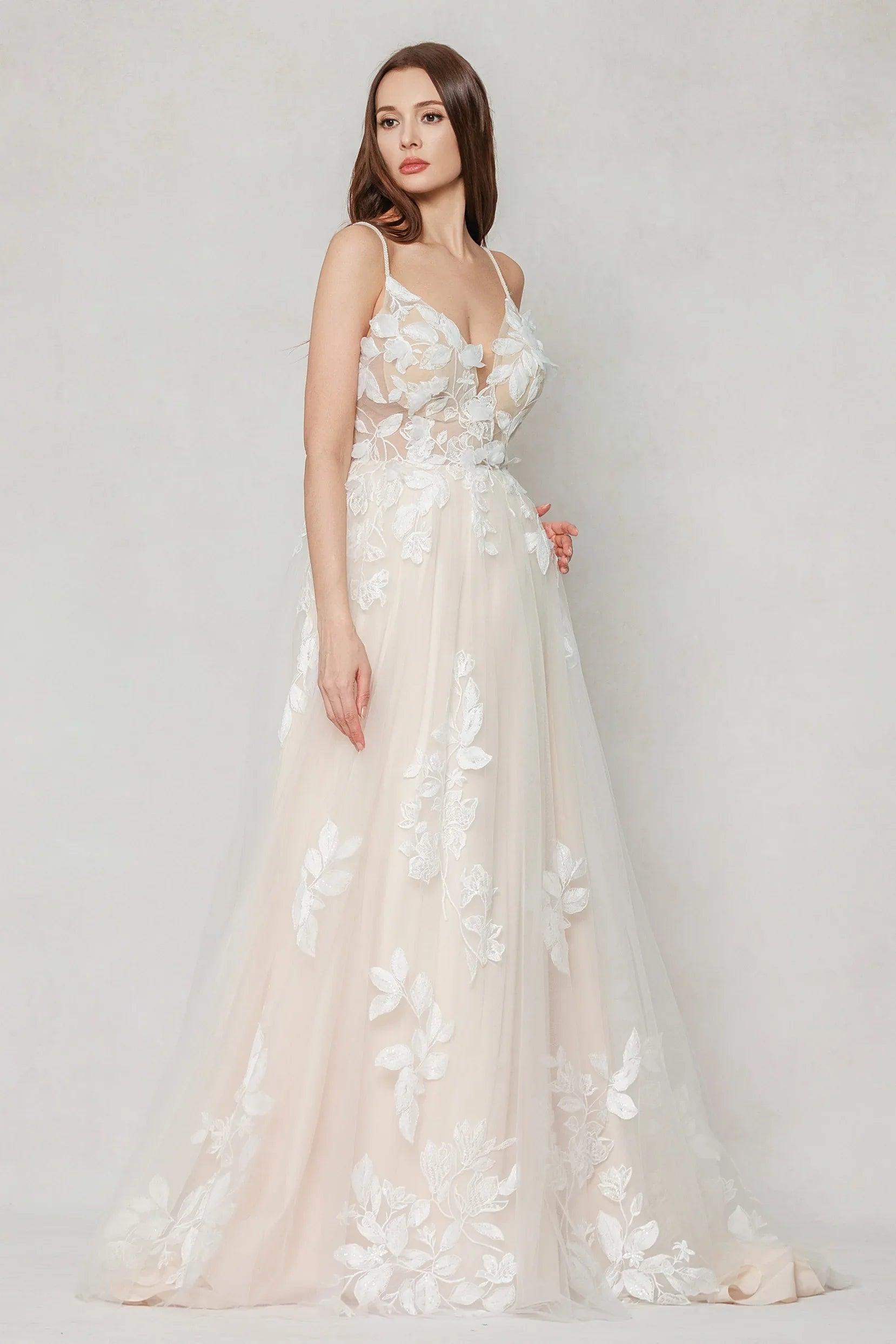 A-Line Sweep-Brush Train Tulle Wedding Dress CW3627