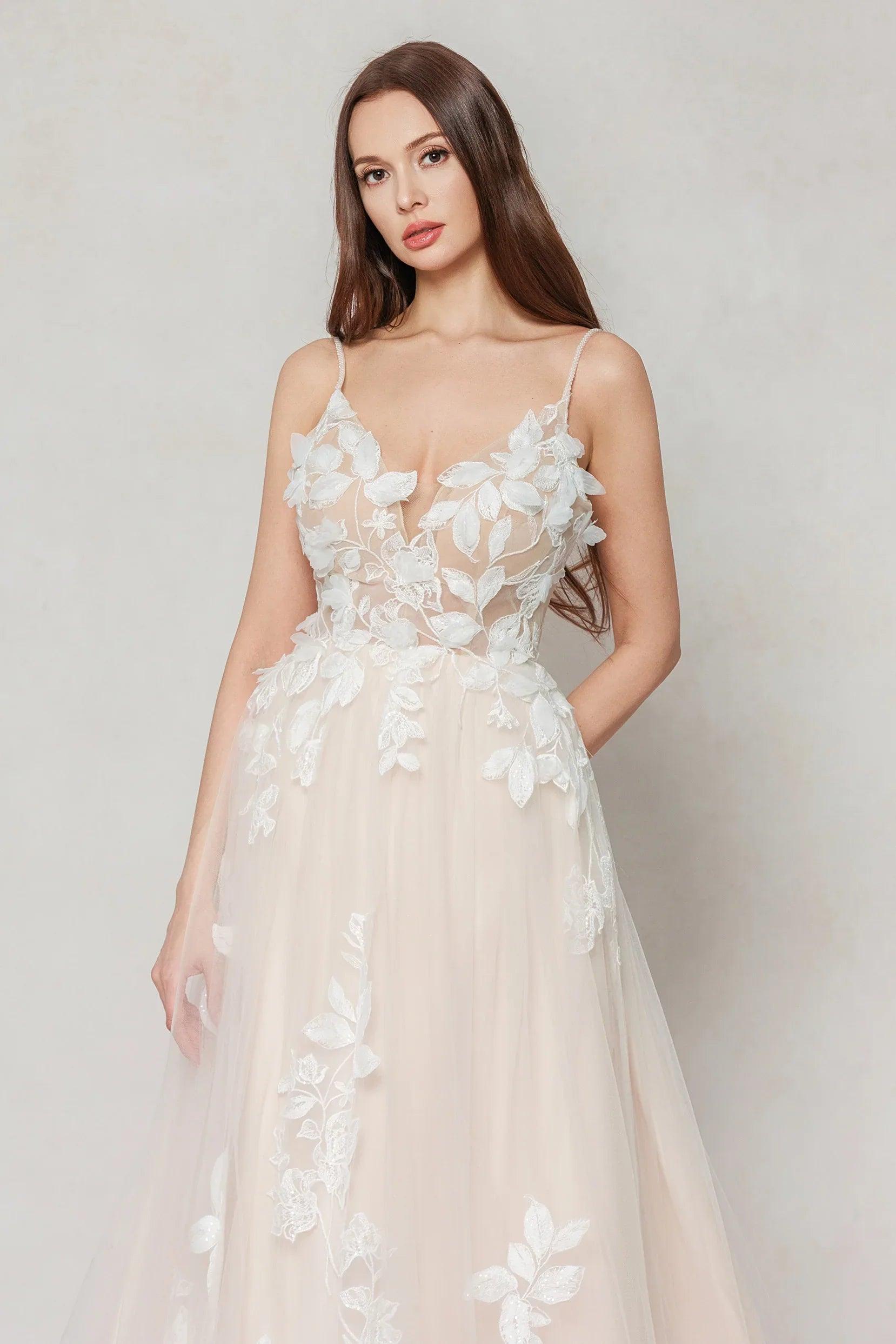 A-Line Sweep-Brush Train Tulle Wedding Dress CW3627
