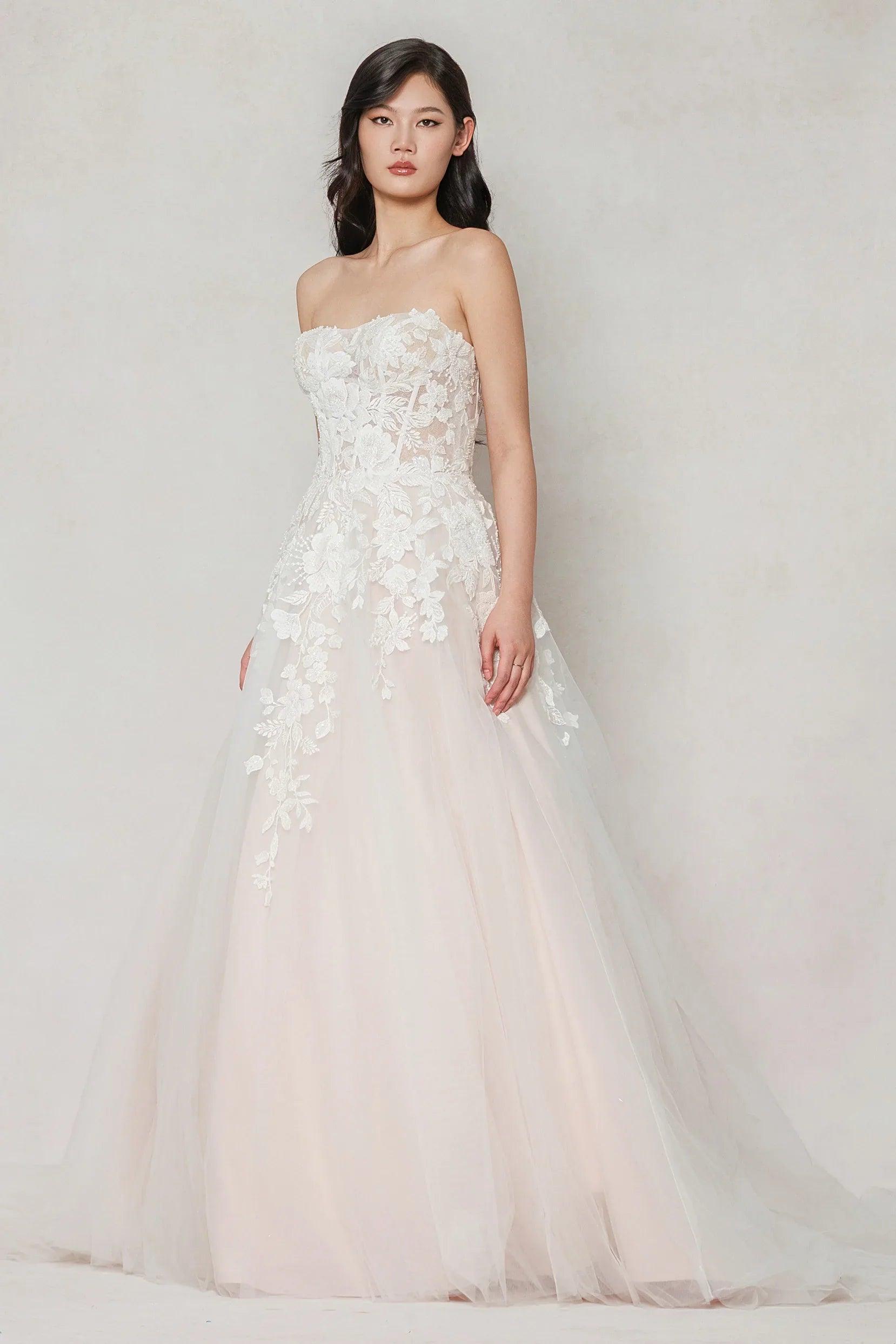 A-Line Sweep-Brush Train Tulle Wedding Dress CW3628