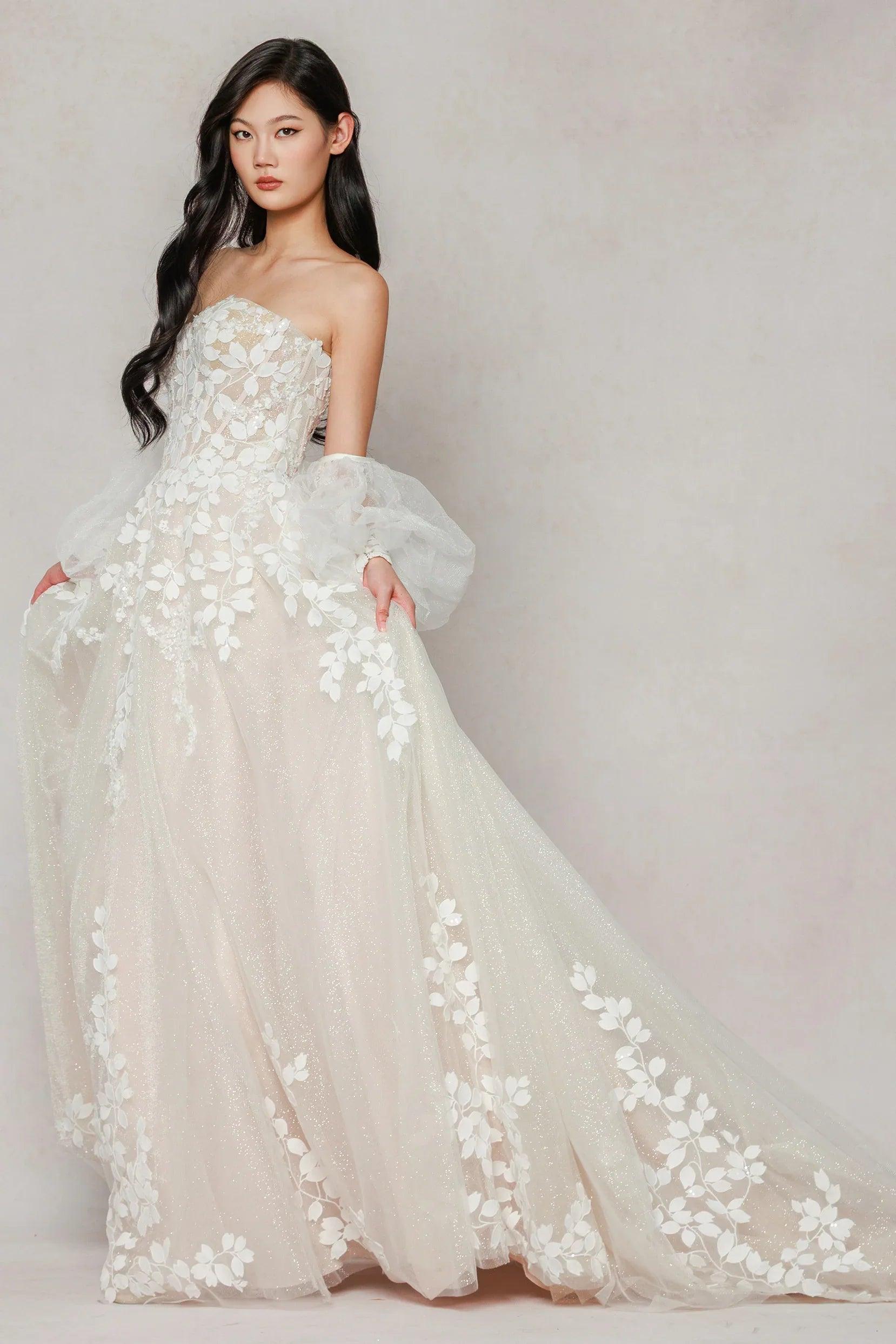 A-Line Sweep-Brush Train Tulle Wedding Dress CW3631