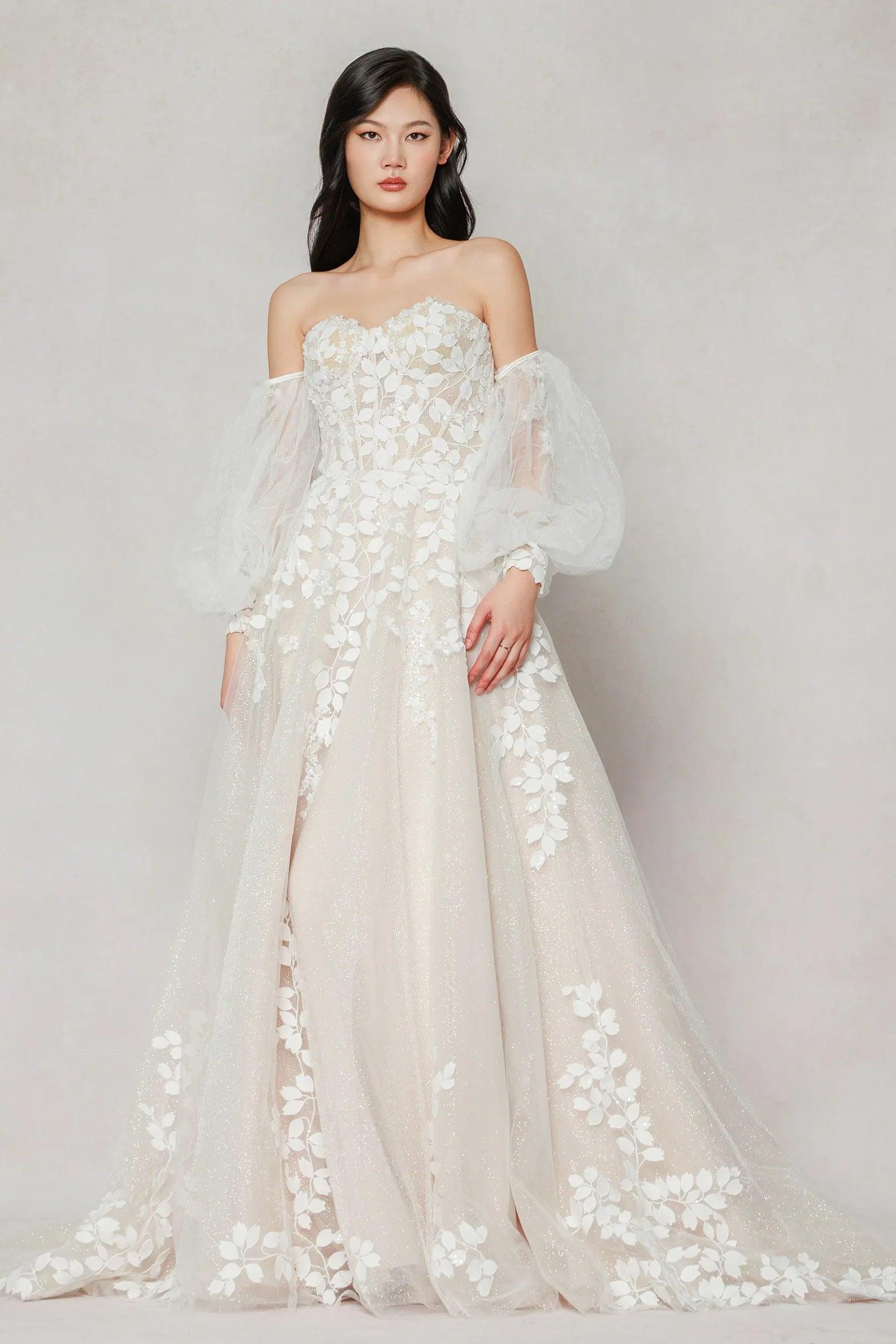 A-Line Sweep-Brush Train Tulle Wedding Dress CW3631