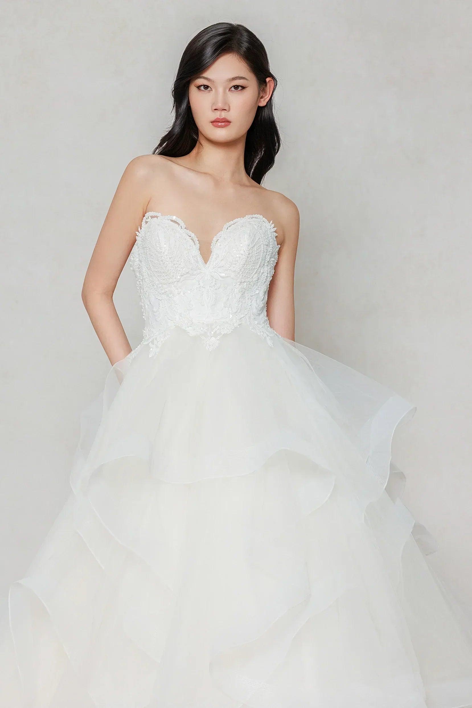 Ball Gown Sweep-Brush Train Tulle Wedding Dress CW3632