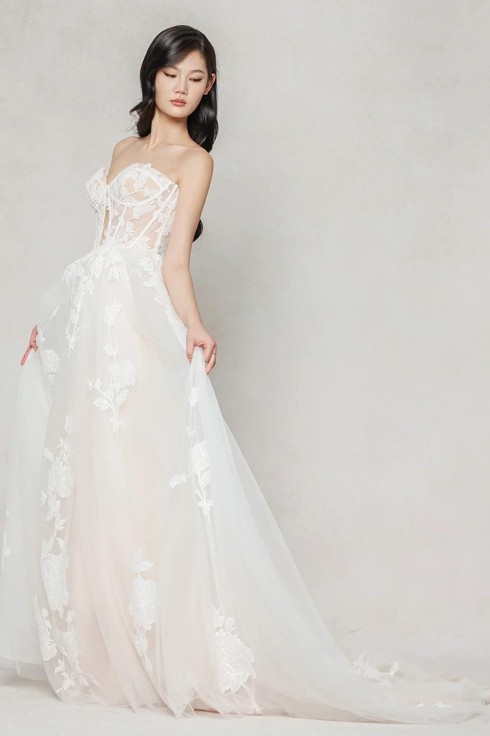 A-Line Court Train Tulle Wedding Dress CW3634