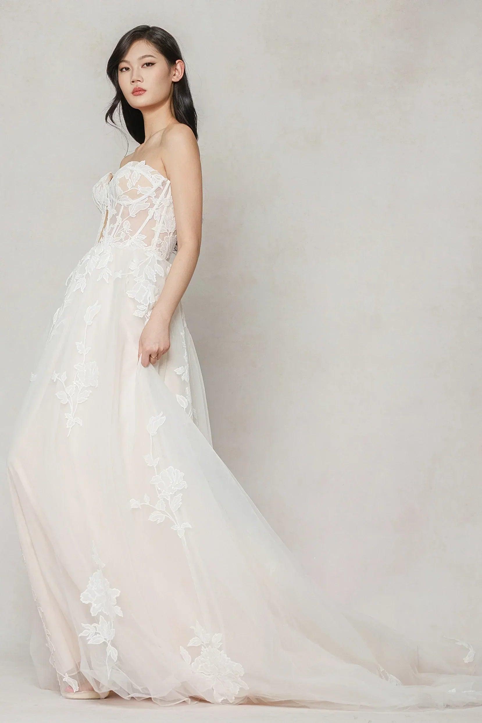 A-Line Court Train Tulle Wedding Dress CW3634
