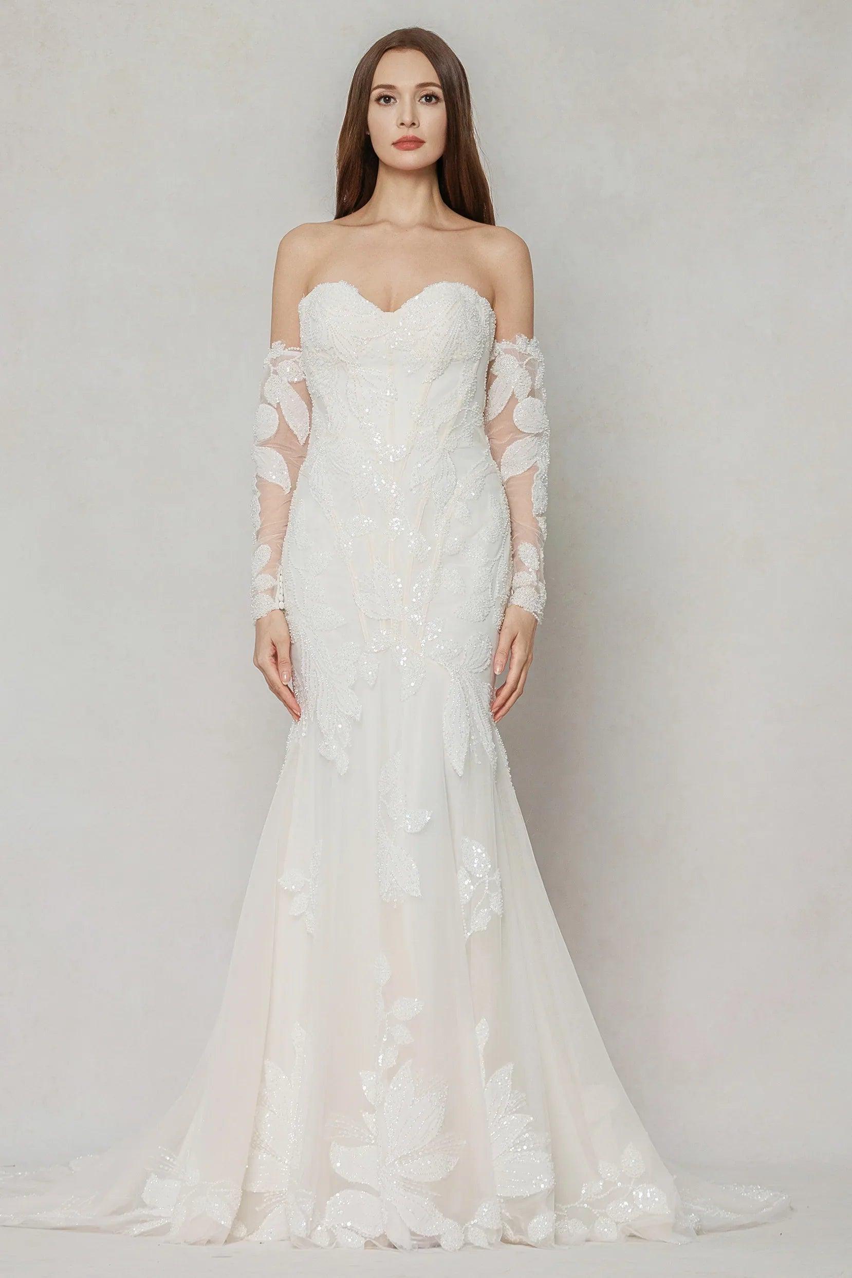 Trumpet-Mermaid Court Train Tulle Wedding Dress CW3639
