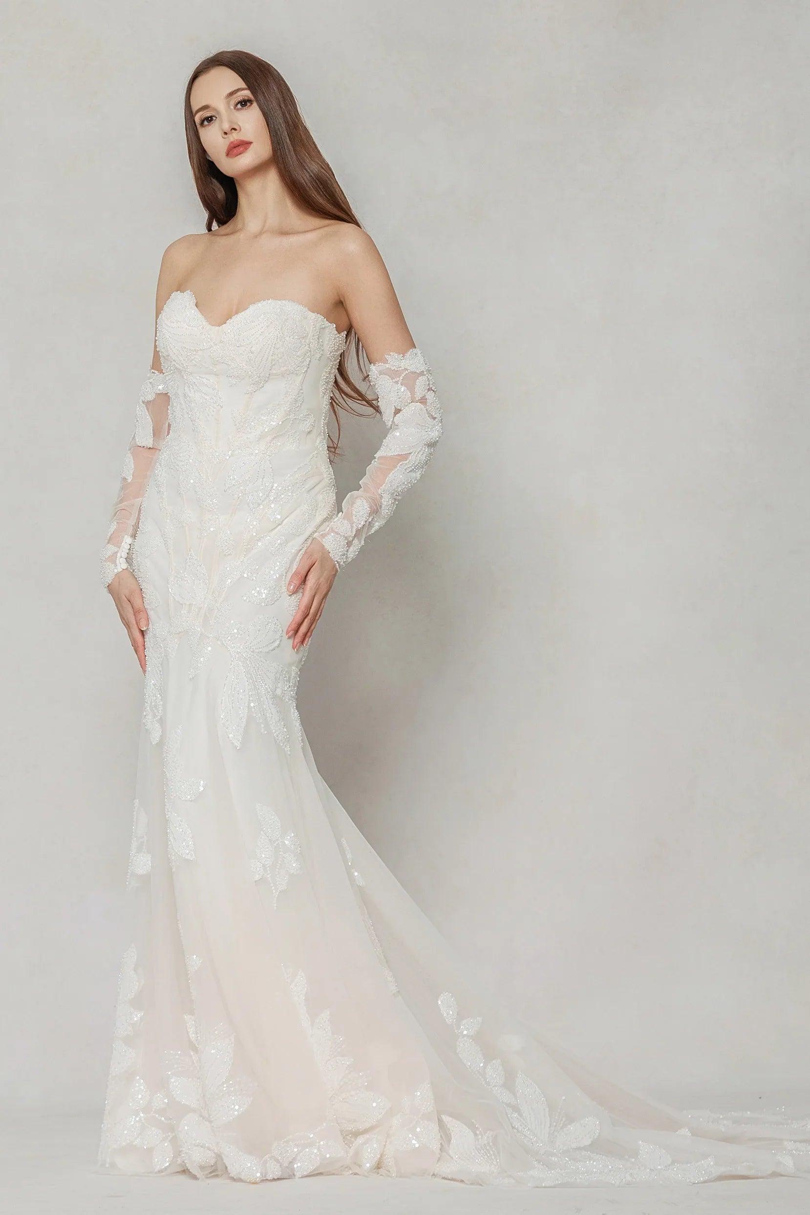 Trumpet-Mermaid Court Train Tulle Wedding Dress CW3639