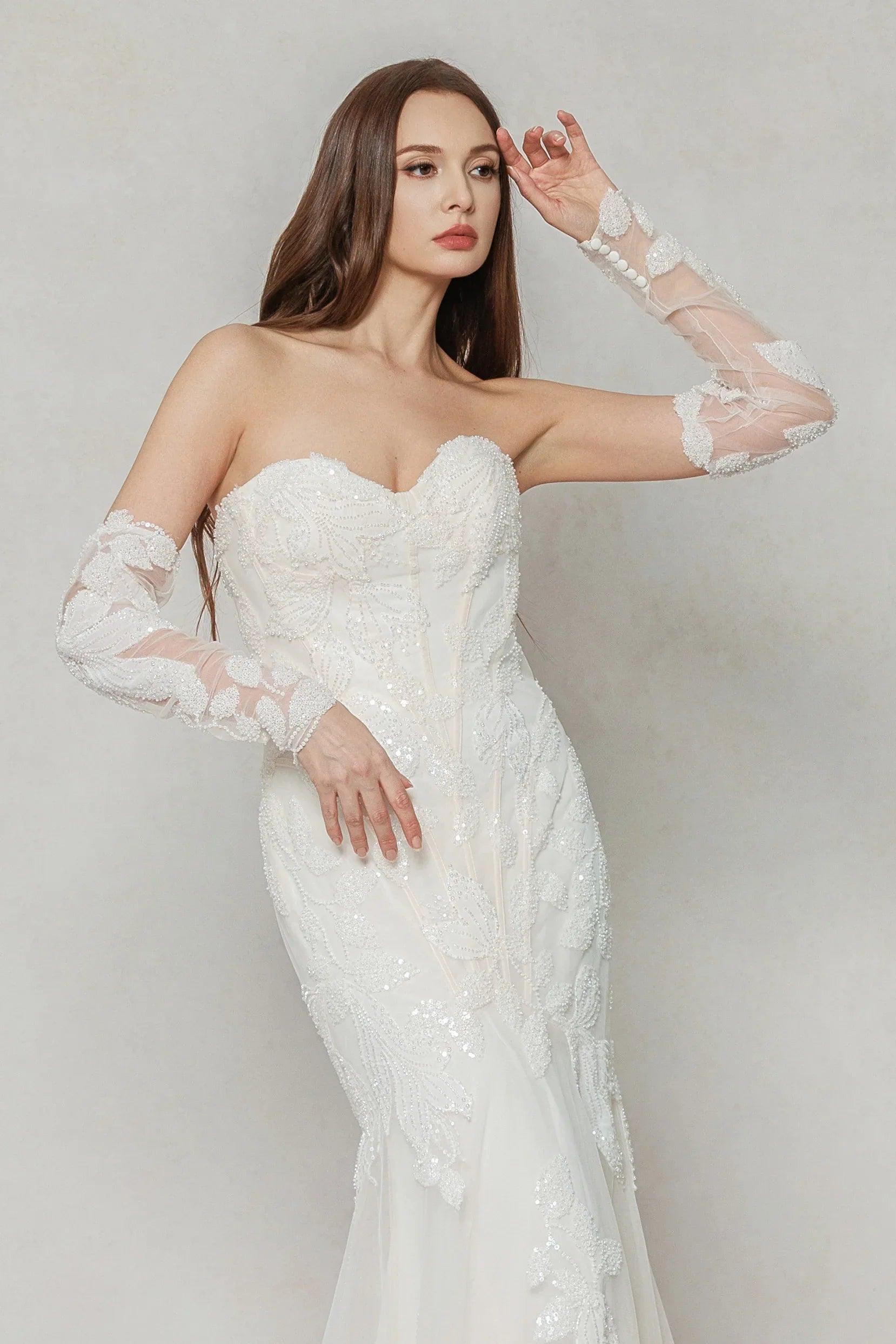Trumpet-Mermaid Court Train Tulle Wedding Dress CW3639