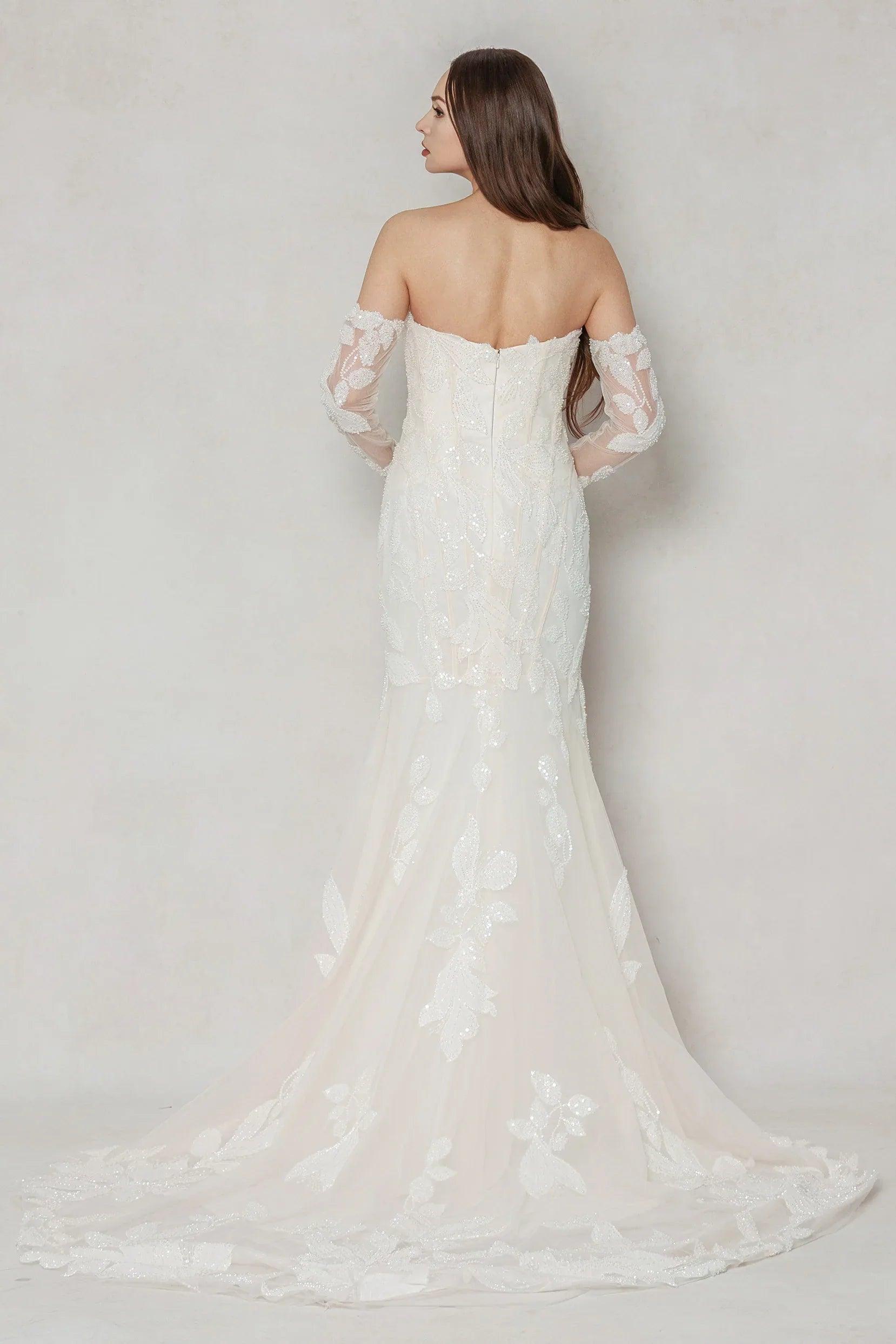 Trumpet-Mermaid Court Train Tulle Wedding Dress CW3639