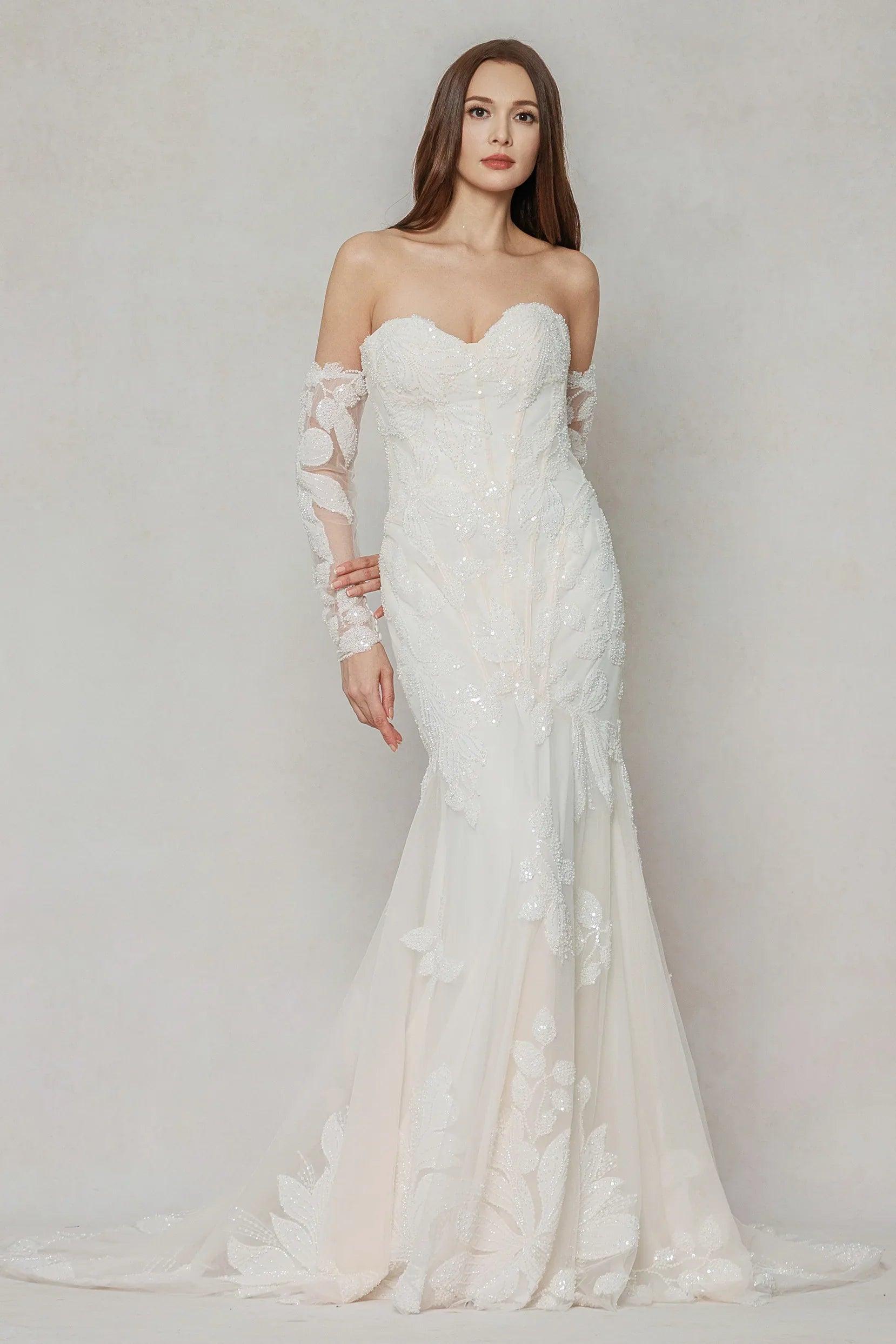 Trumpet-Mermaid Court Train Tulle Wedding Dress CW3639