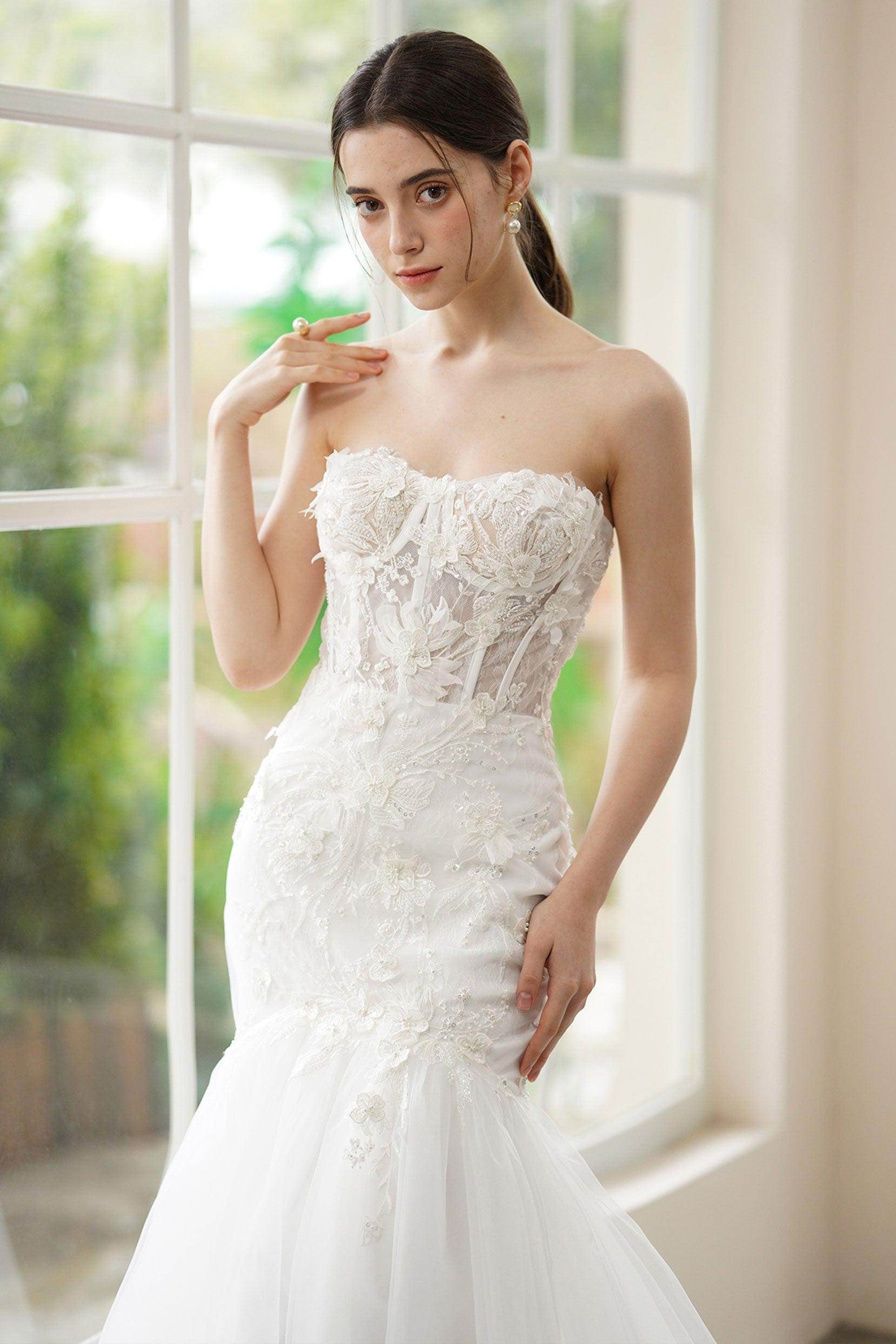 Trumpet-Mermaid Sweep-Brush Train Lace Tulle Wedding Dress CW3312