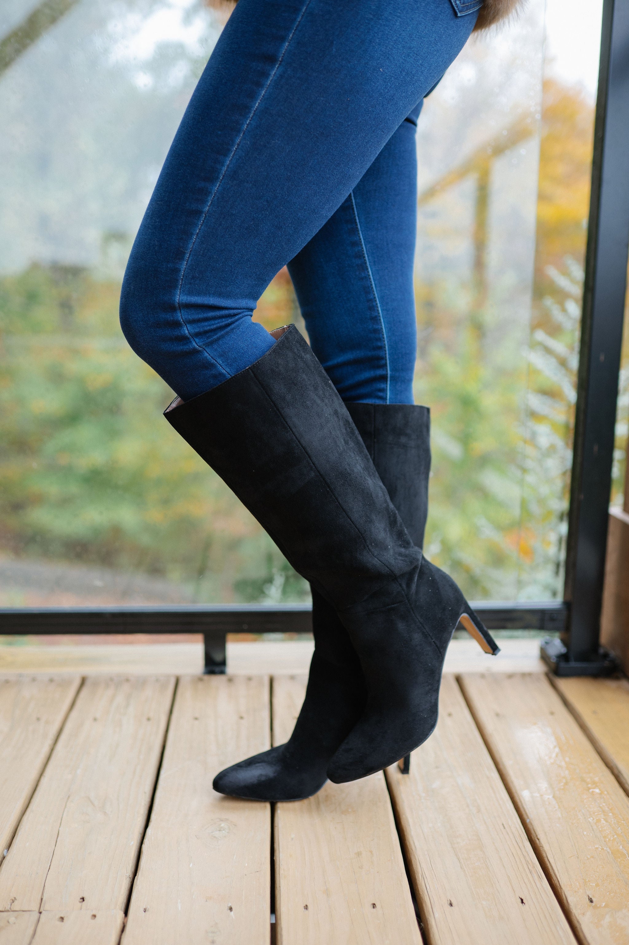 Adriana Boots-Black