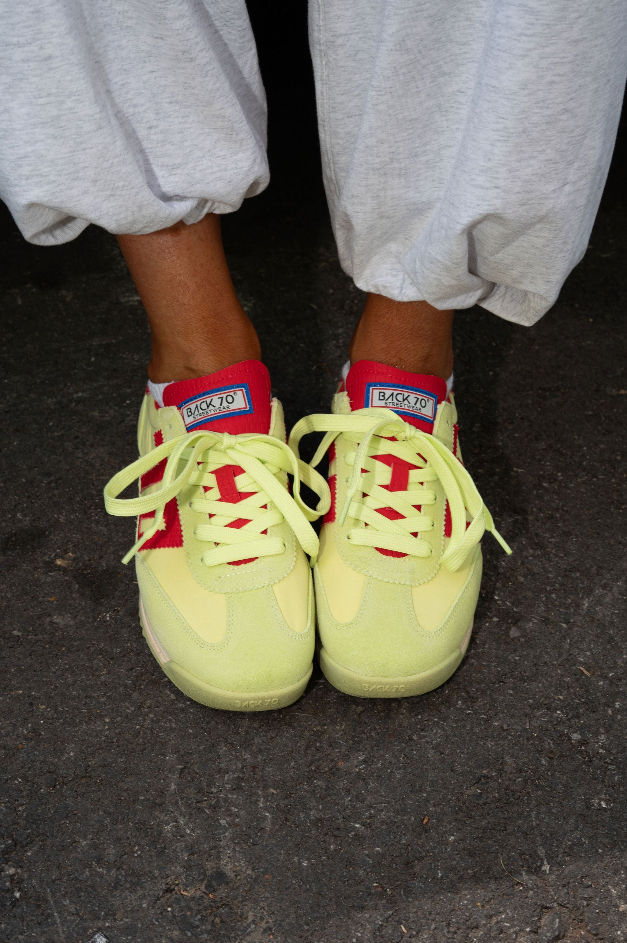 Back 70 Barkley Jogger-Light Yellow/Red