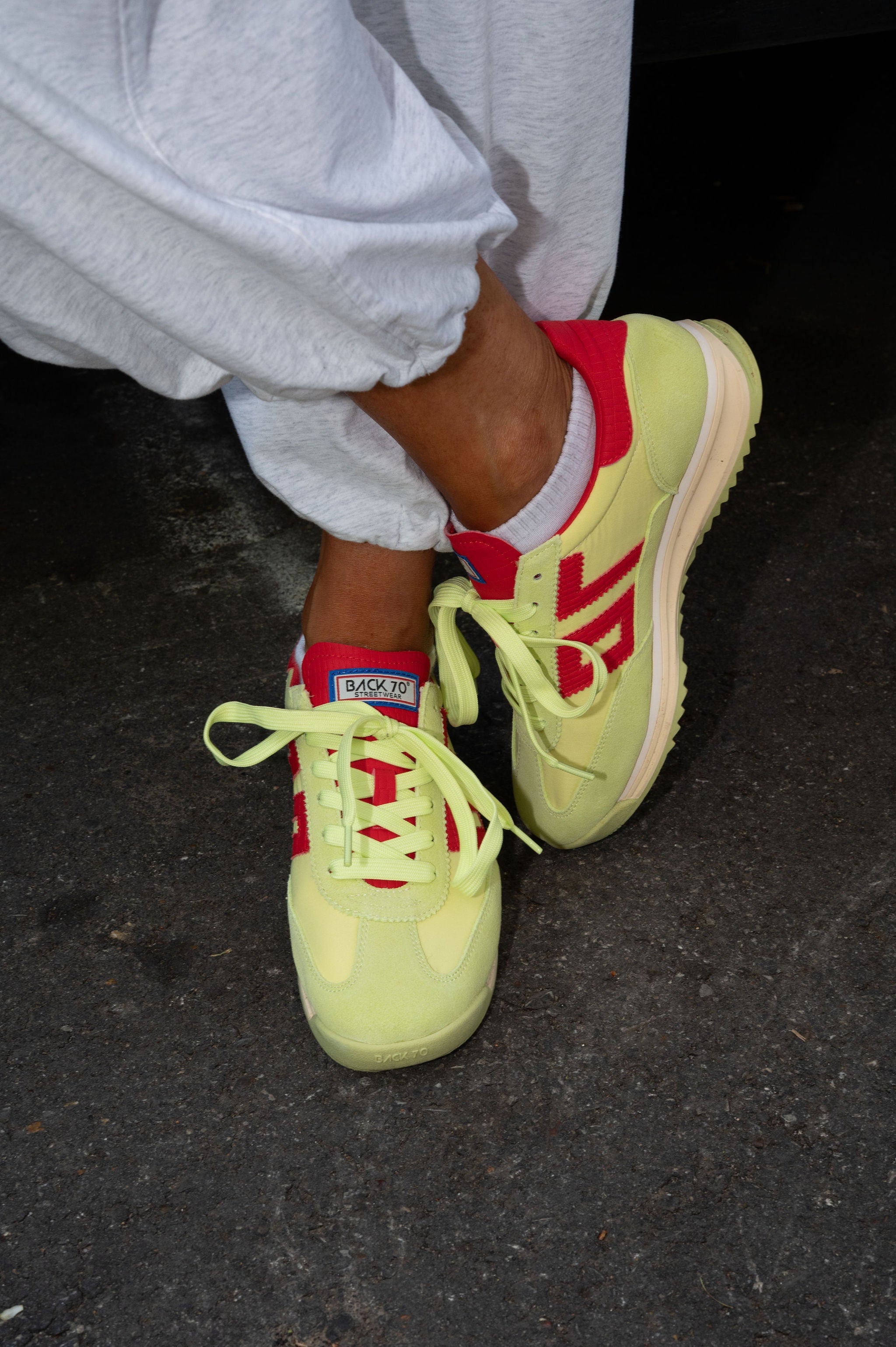 Back 70 Barkley Jogger-Light Yellow/Red