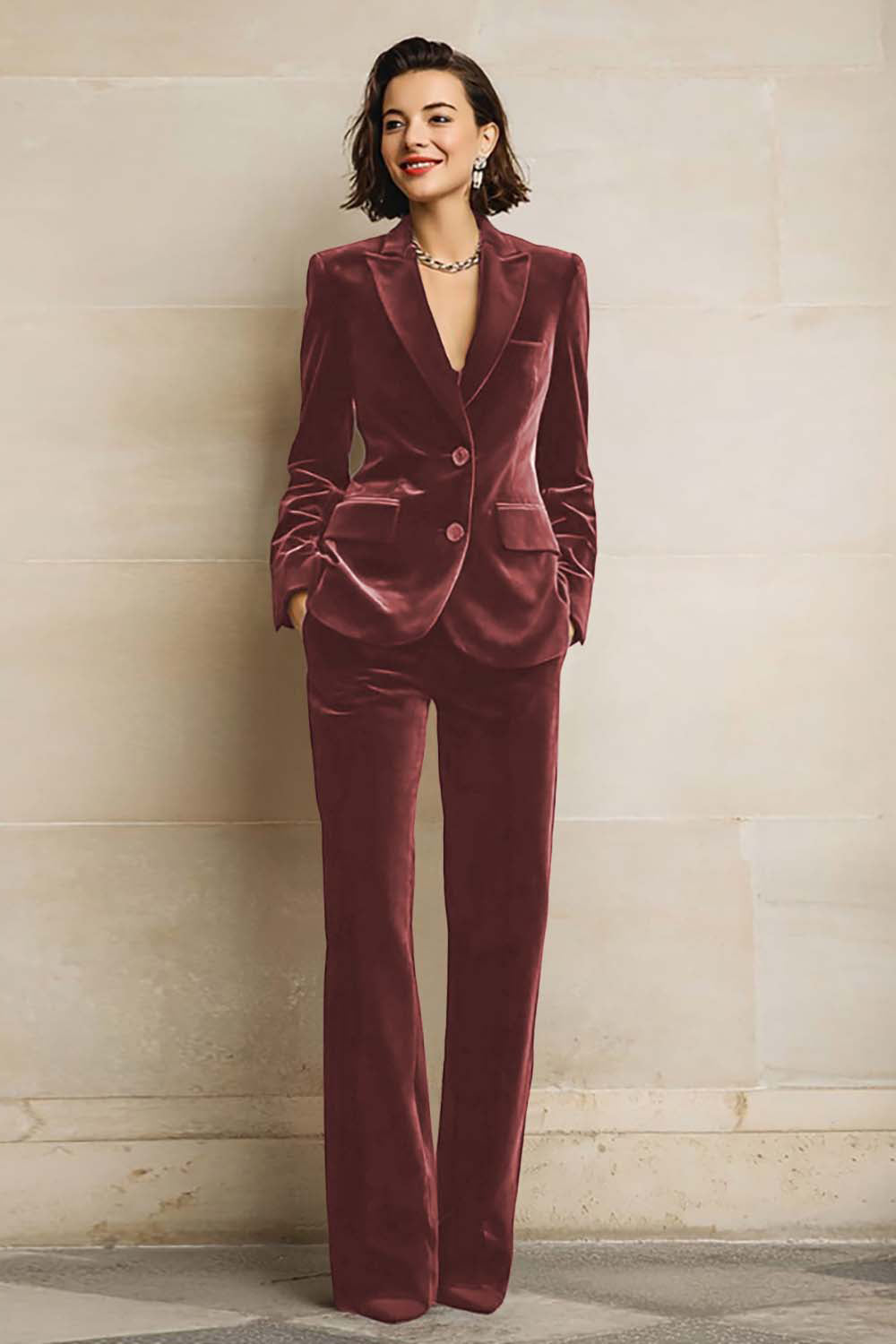 Plum Velvet Peak Lapel 2 Piece Prom Suits with Pockets