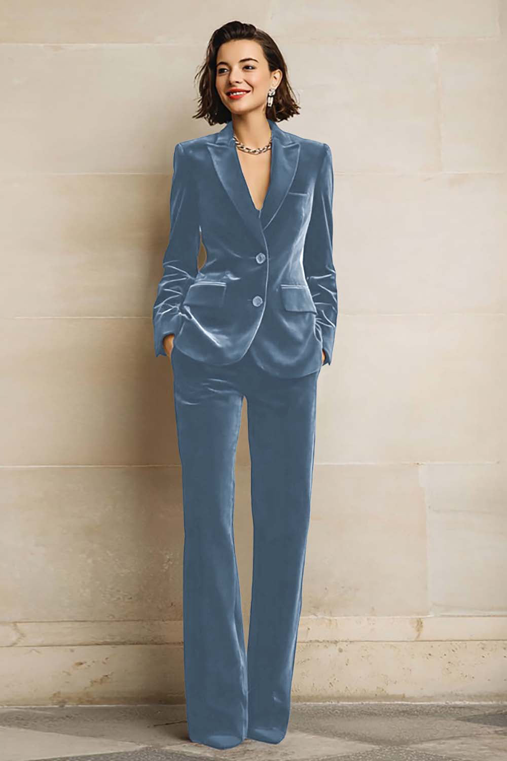 Plum Velvet Peak Lapel 2 Piece Prom Suits with Pockets