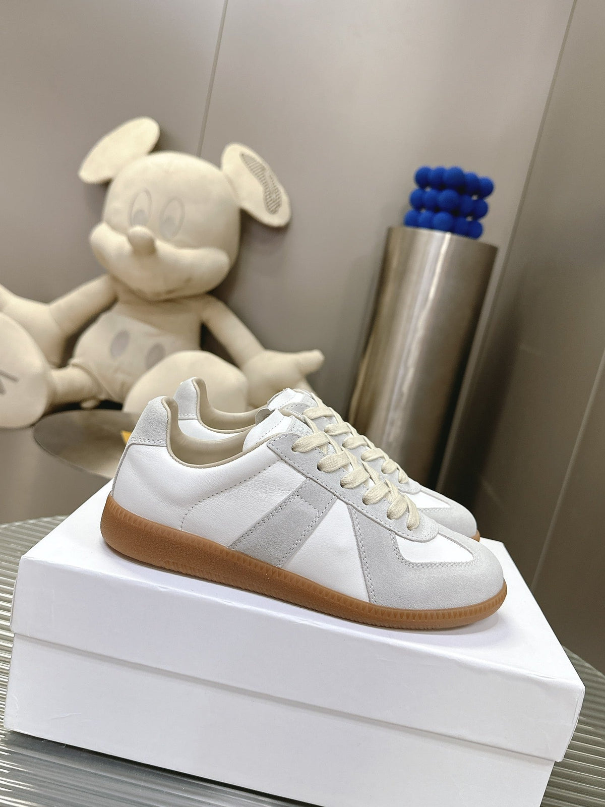 Maison Margiela Sneaker Grey White Suede