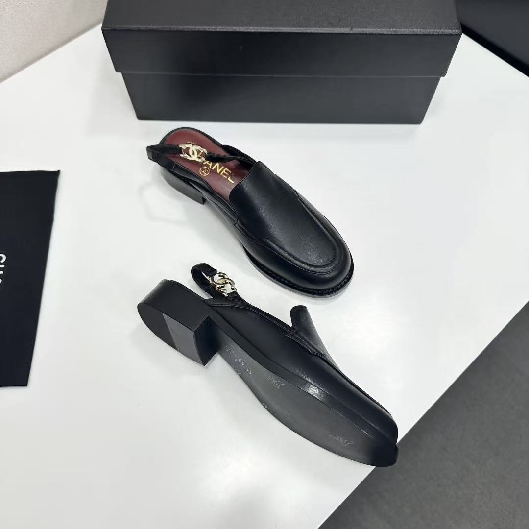 CC Spring/Summer 2026 Mocassin Slingback Black Burgundy Leather GHW